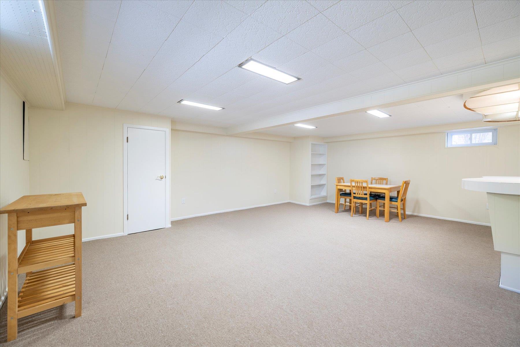 Single Family Poplar  Nassau County, NY 11001, MLS-852681-20