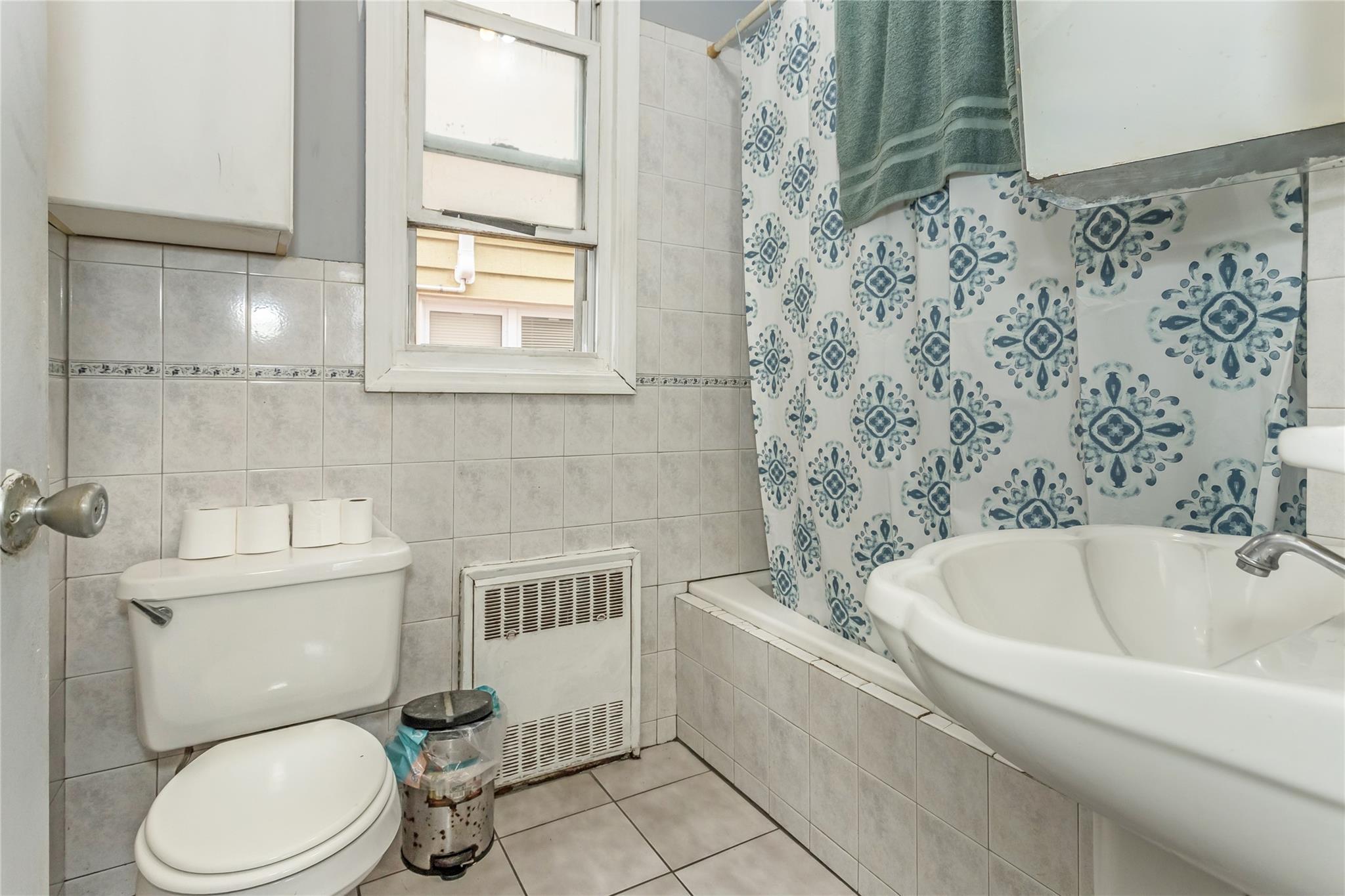 Single Family 130th  Queens, NY 11356, MLS-852682-7