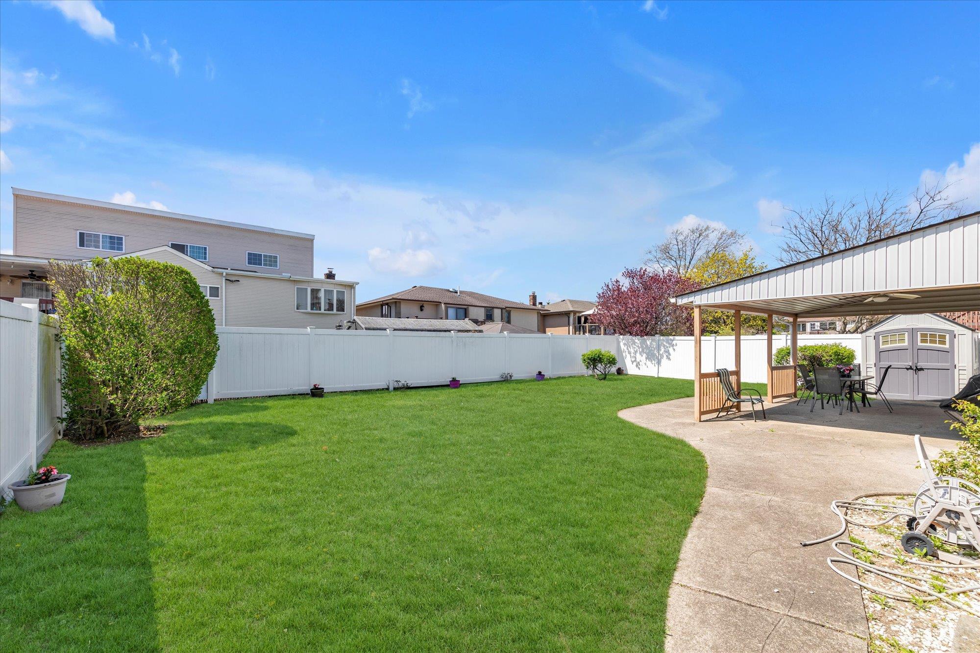 Single Family Wanamaker  Nassau County, NY 11572, MLS-852707-22