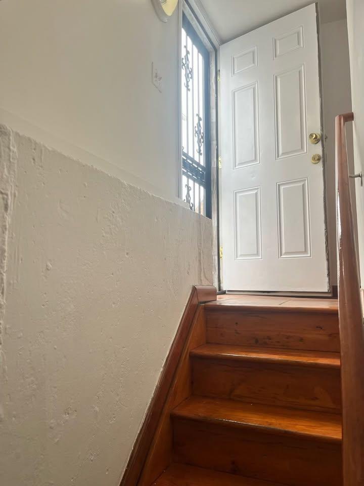 Apartment 113th  Queens, NY 11433, MLS-852708-2
