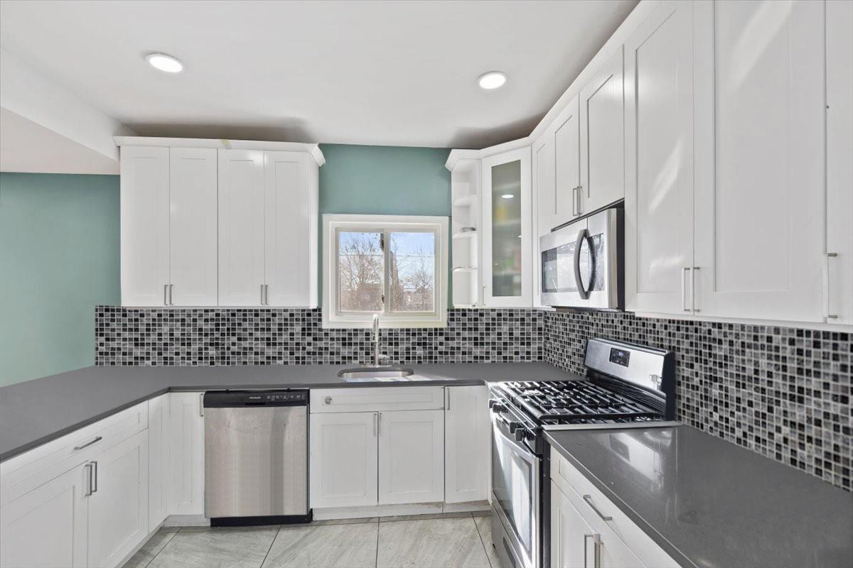Single Family 192nd  Queens, NY 11412, MLS-852709-10