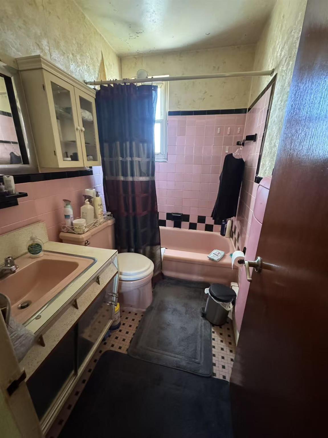 Single Family Brinsmade  Bronx, NY 10465, MLS-852711-8