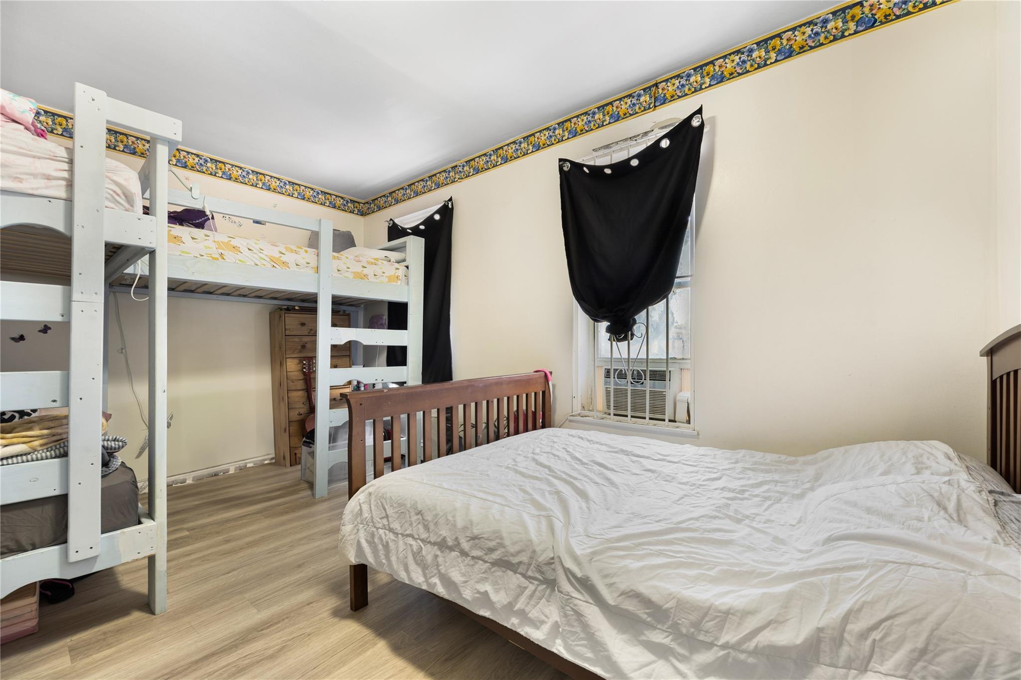 Commercial Sale 77th  Brooklyn, NY 11214, MLS-852721-2