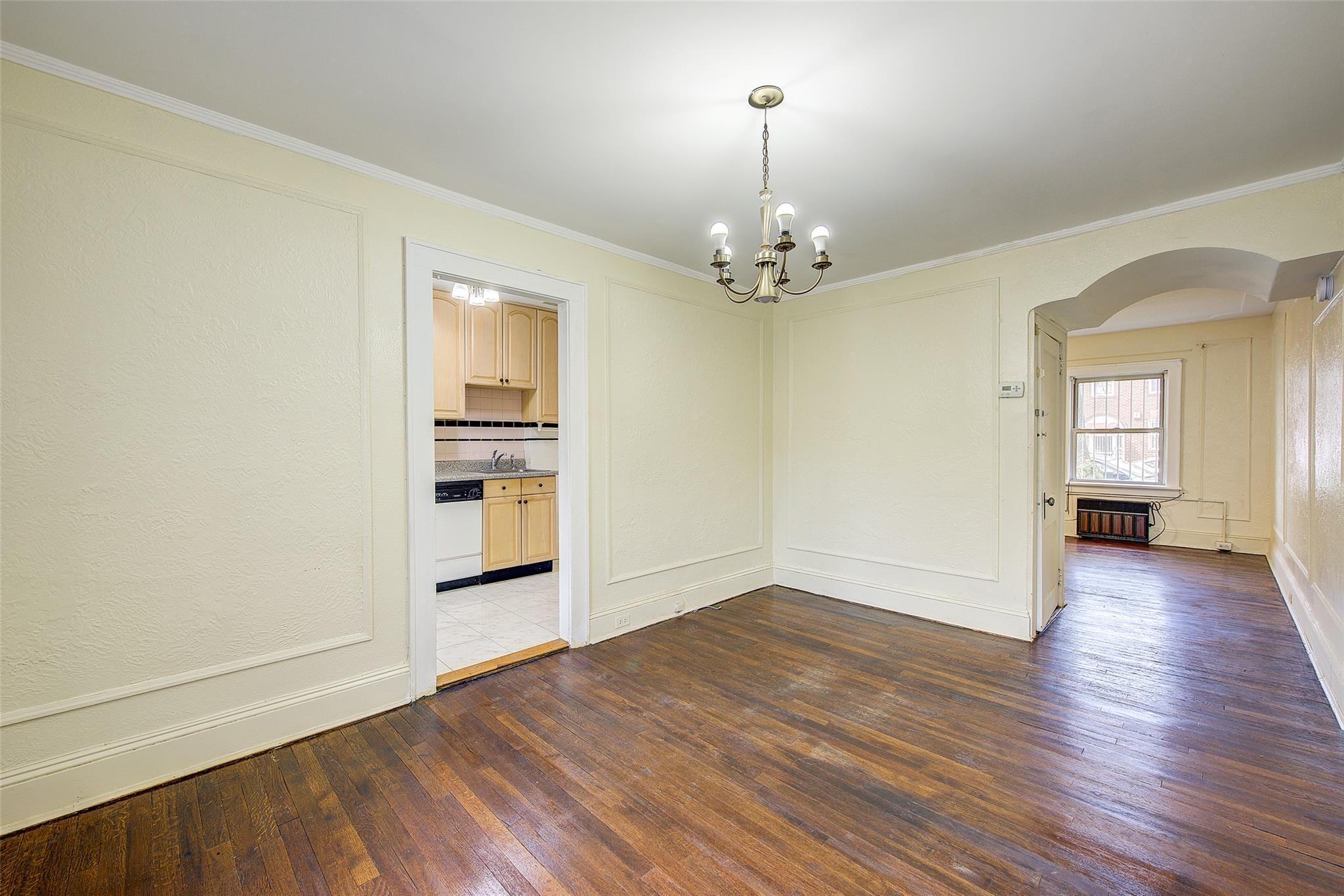 Single Family 54th  Queens, NY 11377, MLS-852742-3