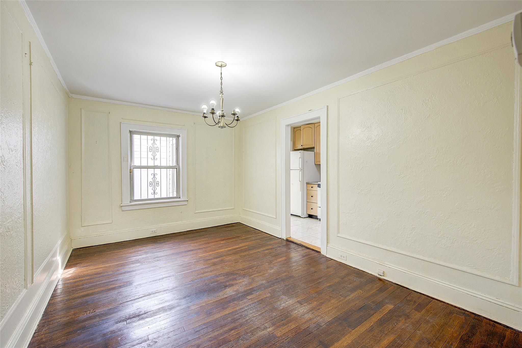 Single Family 54th  Queens, NY 11377, MLS-852742-4