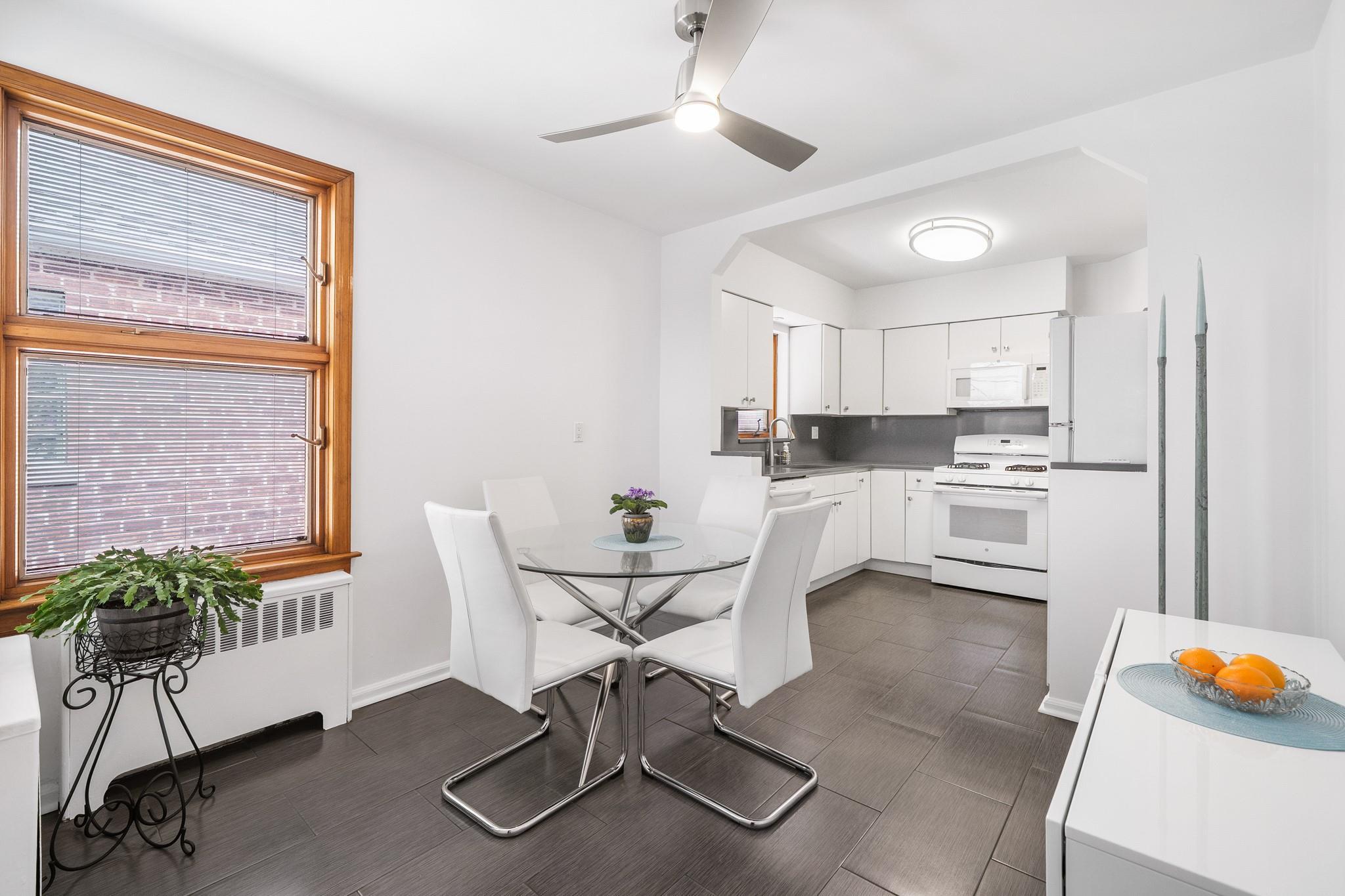 Single Family Quincy  Bronx, NY 10465, MLS-852749-10