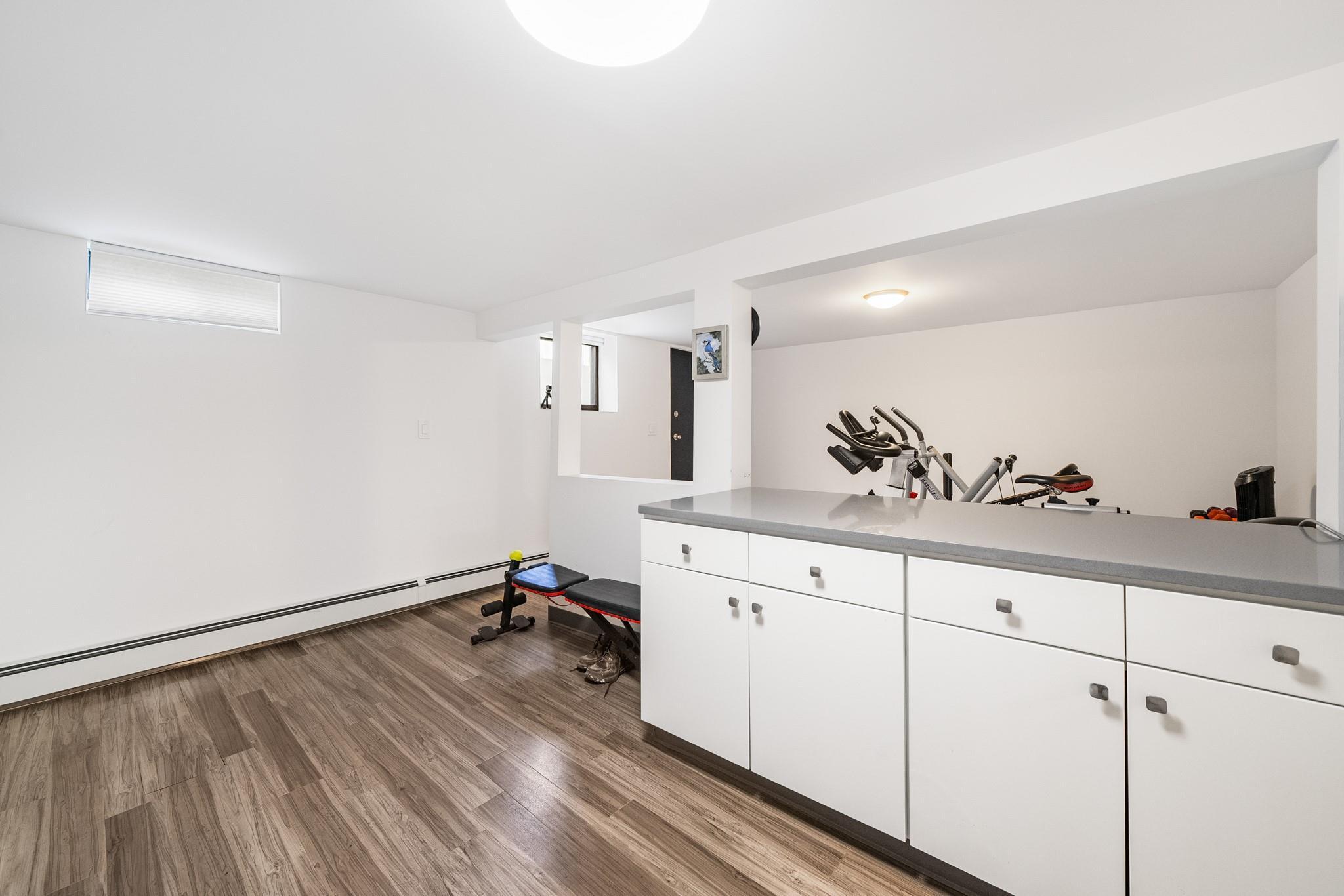 Single Family Quincy  Bronx, NY 10465, MLS-852749-29