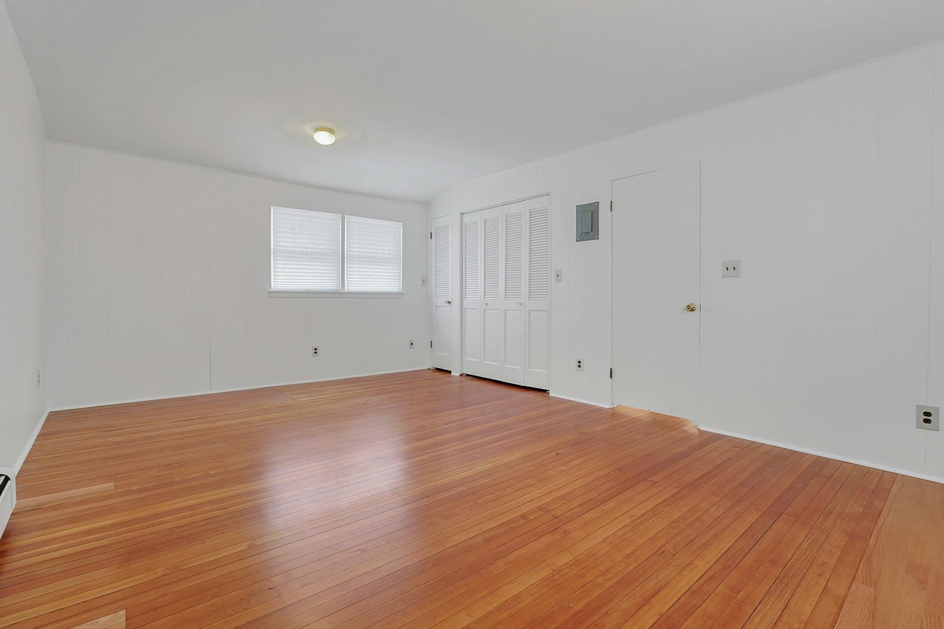 Single Family Rosedale  Westchester County, NY 10801, MLS-852757-18