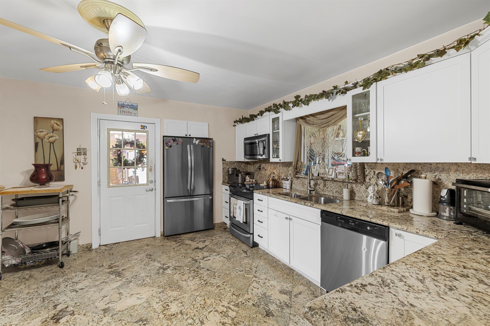 Single Family Stony  Ulster County, NY 12404, MLS-852775-6