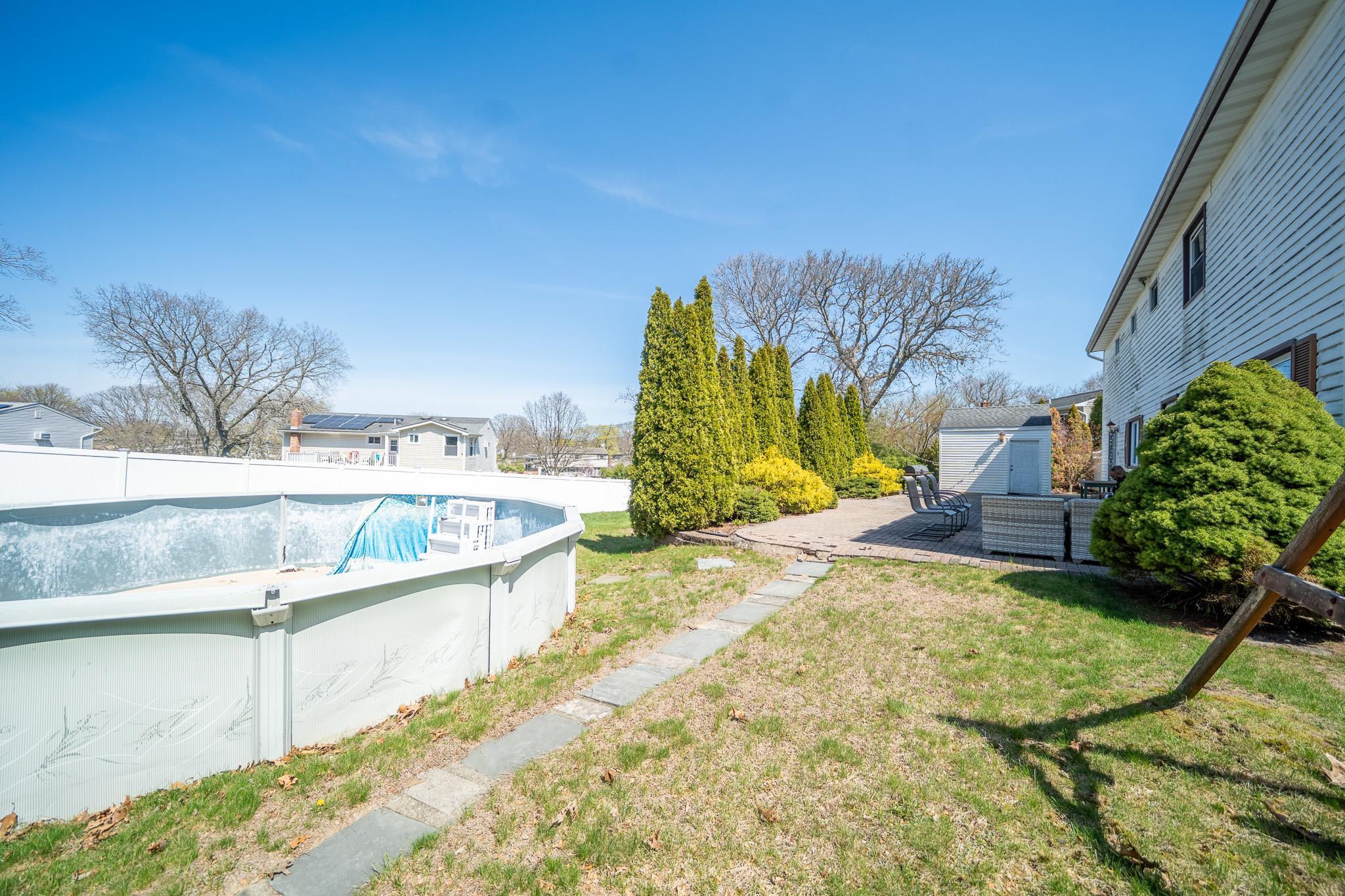 Single Family Michael  Suffolk County, NY 11720, MLS-852776-29