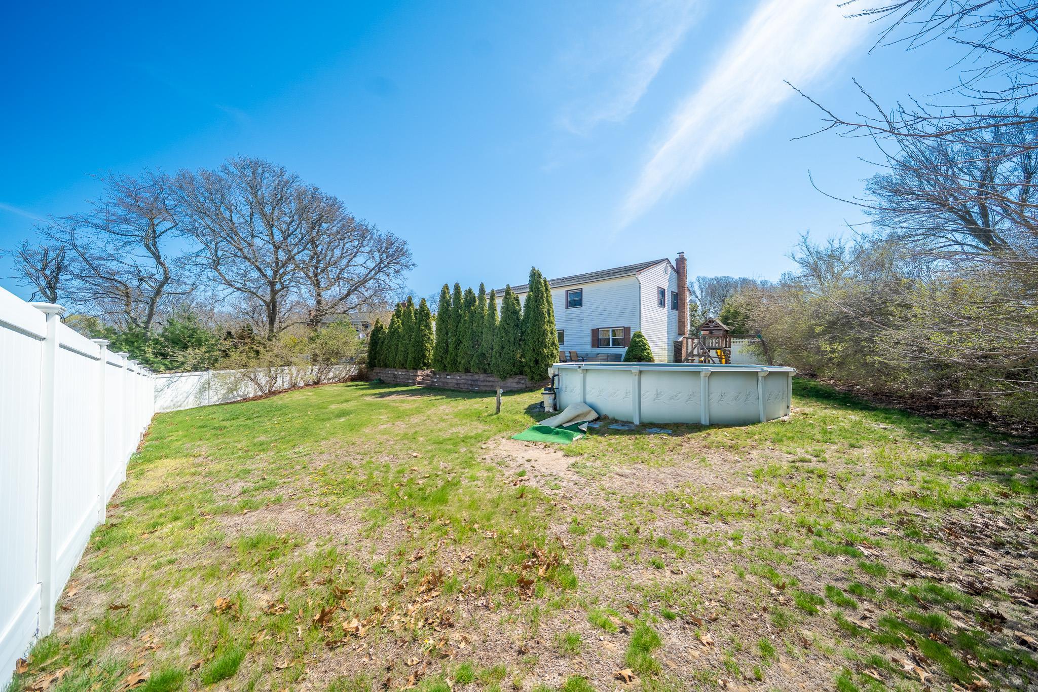 Single Family Michael  Suffolk County, NY 11720, MLS-852776-30