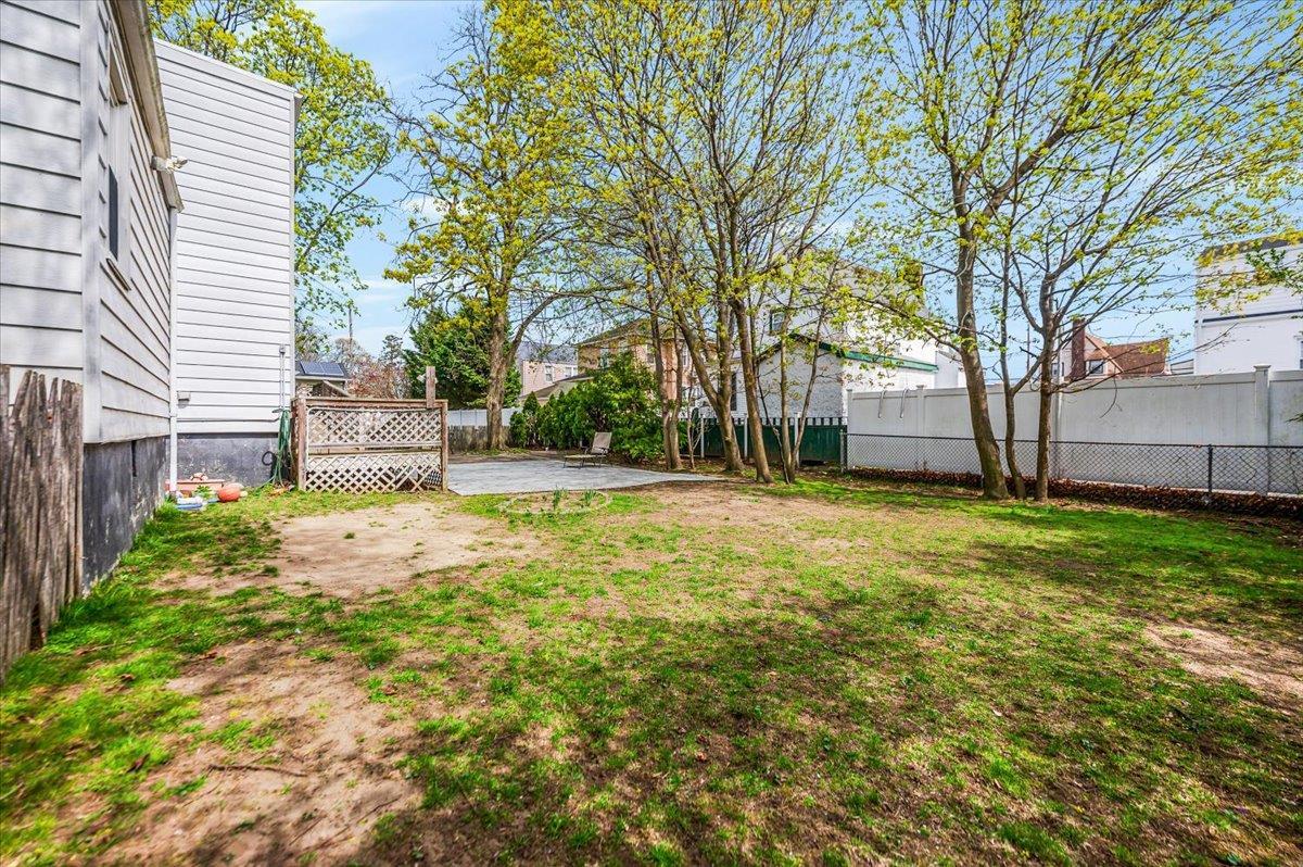 Single Family Sturlane  Nassau County, NY 11557, MLS-852783-21