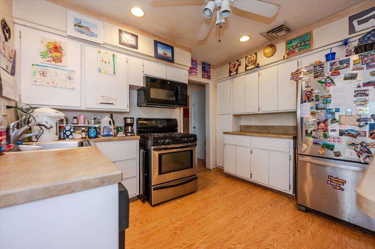 Single Family Sturlane  Nassau County, NY 11557, MLS-852783-7