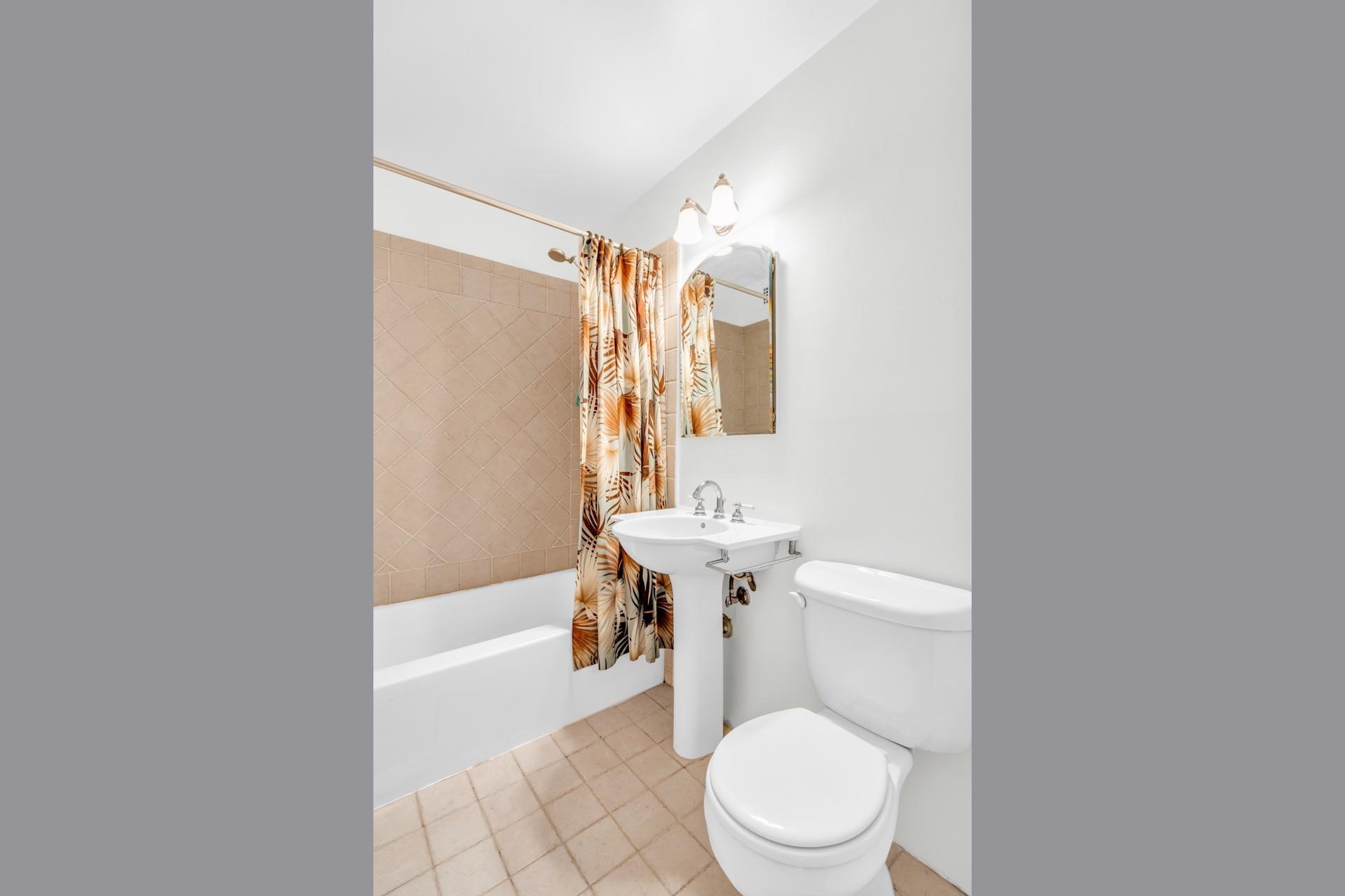 Coop 93rd  Manhattan, NY 10128, MLS-852791-9