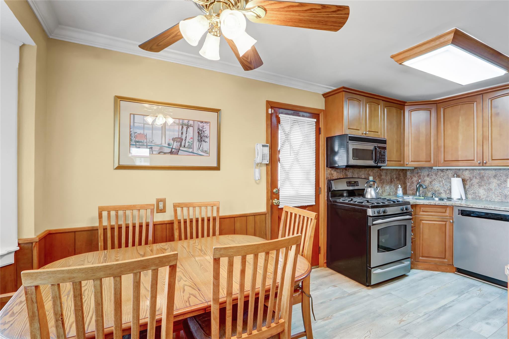 Single Family 259th  Queens, NY 11004, MLS-852793-10