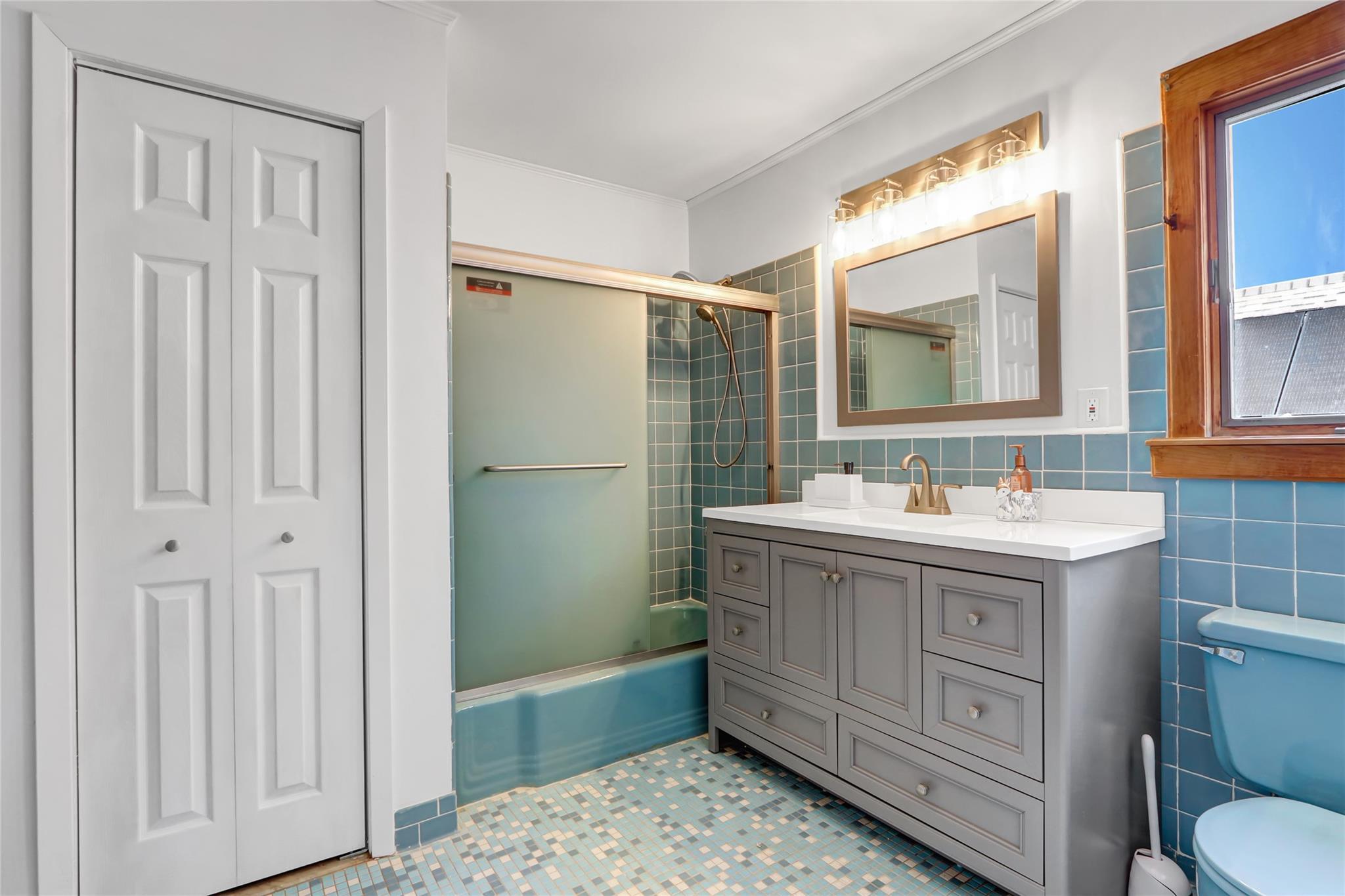 Single Family 259th  Queens, NY 11004, MLS-852793-24