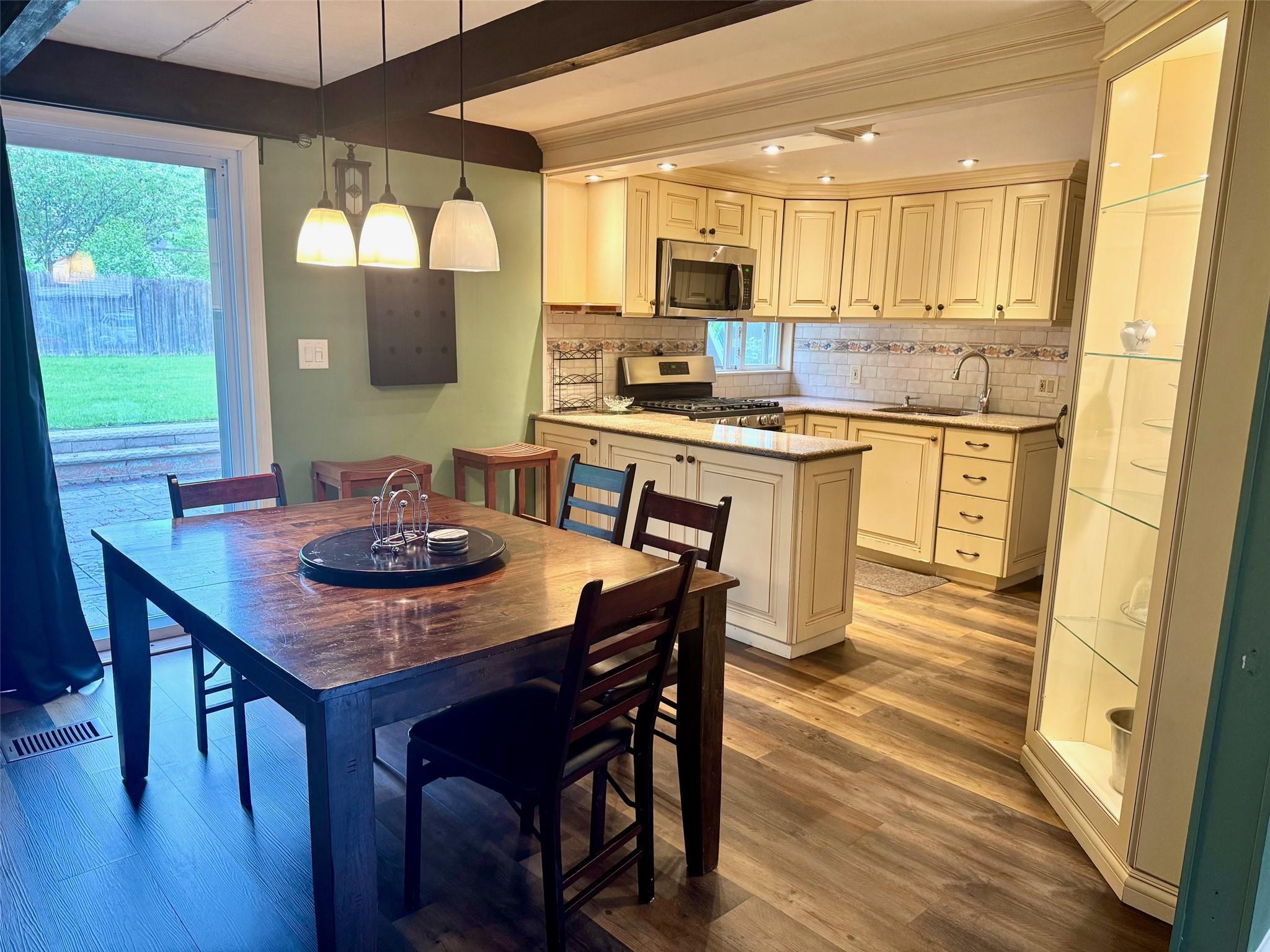 Single Family Magnolia  Suffolk County, NY 11784, MLS-852803-3