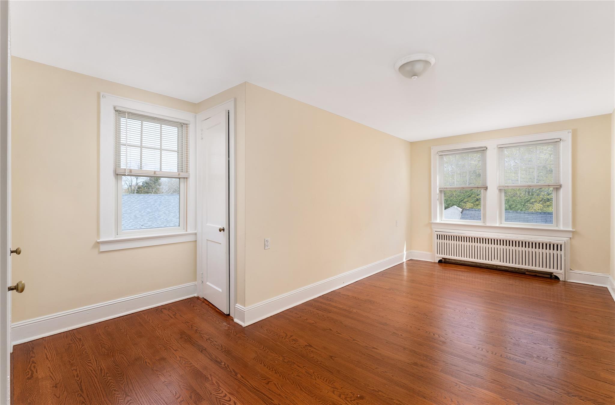 Single Family Roanoke  Suffolk County, NY 11901, MLS-852836-10