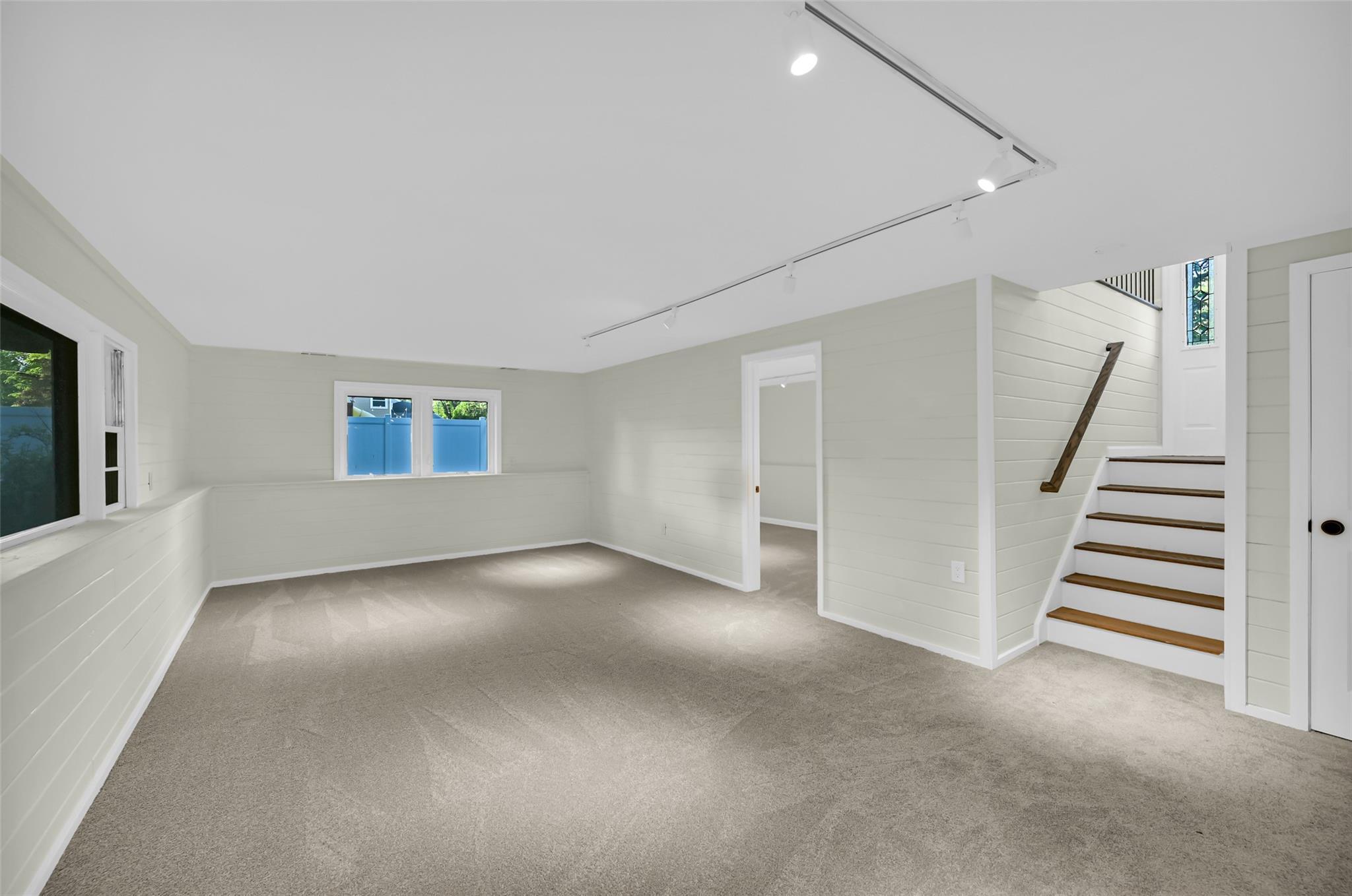 Single Family White Oak Ln  Rockland County, NY 10954, MLS-852841-19
