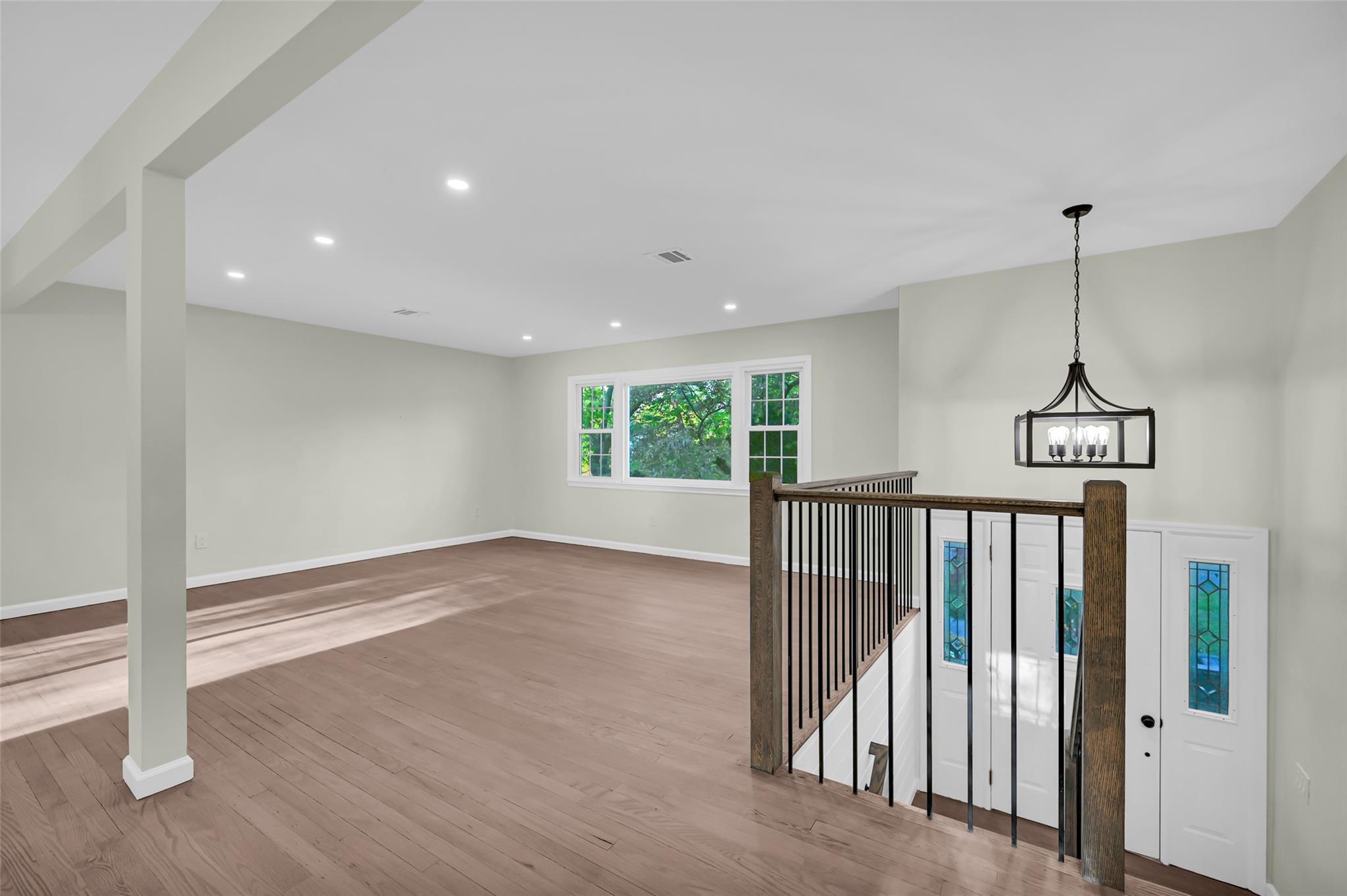 Single Family White Oak Ln  Rockland County, NY 10954, MLS-852841-2