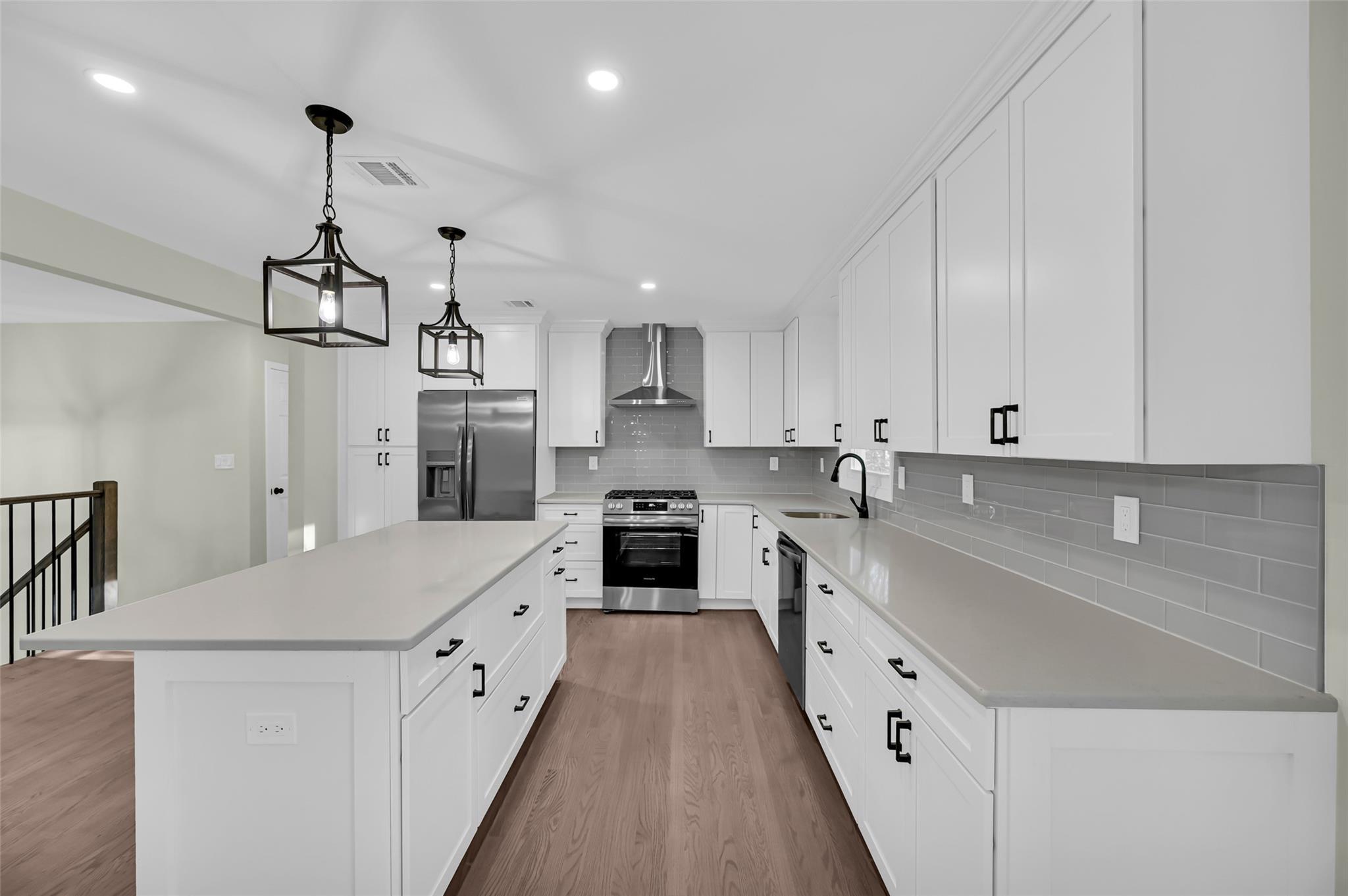 Single Family White Oak Ln  Rockland County, NY 10954, MLS-852841-8