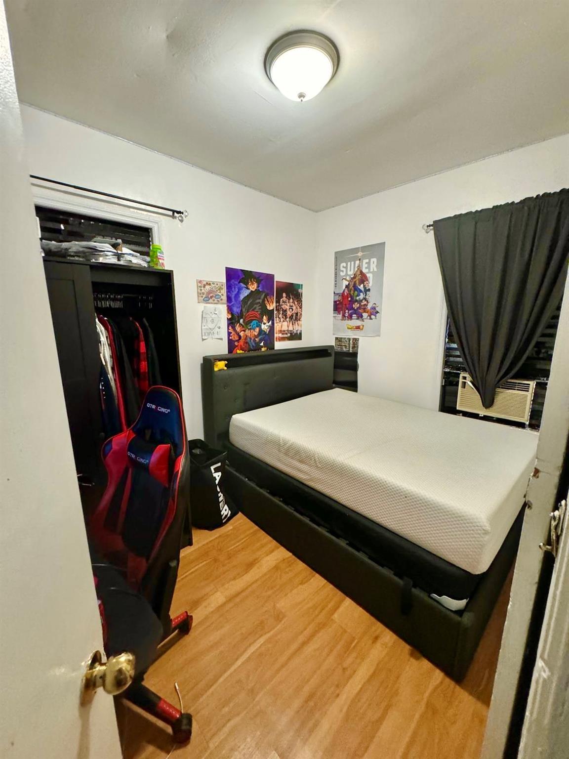 Single Family 80th St  Queens, NY 11421, MLS-852850-8