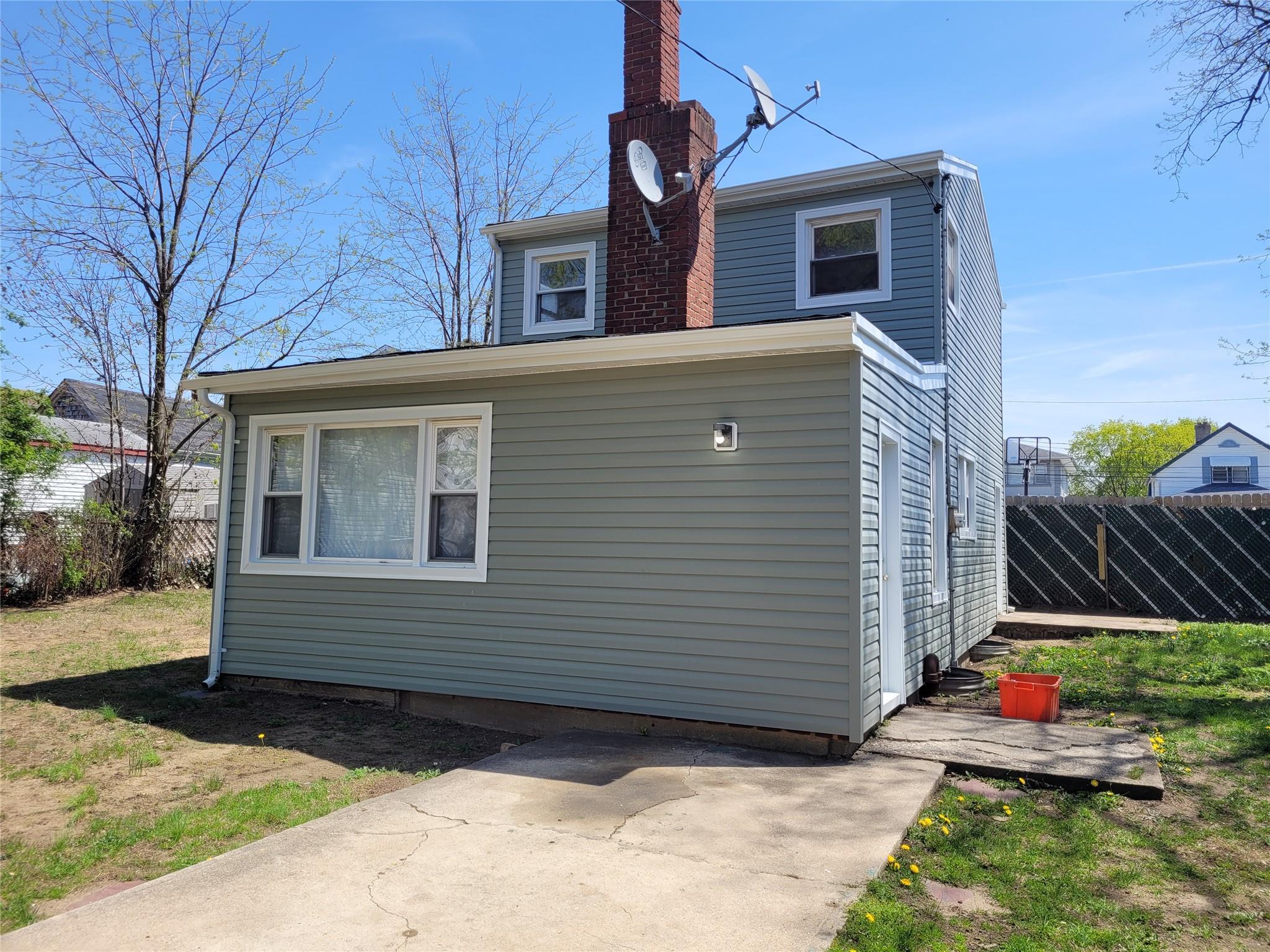 Single Family Louis  Nassau County, NY 11003, MLS-852863-3