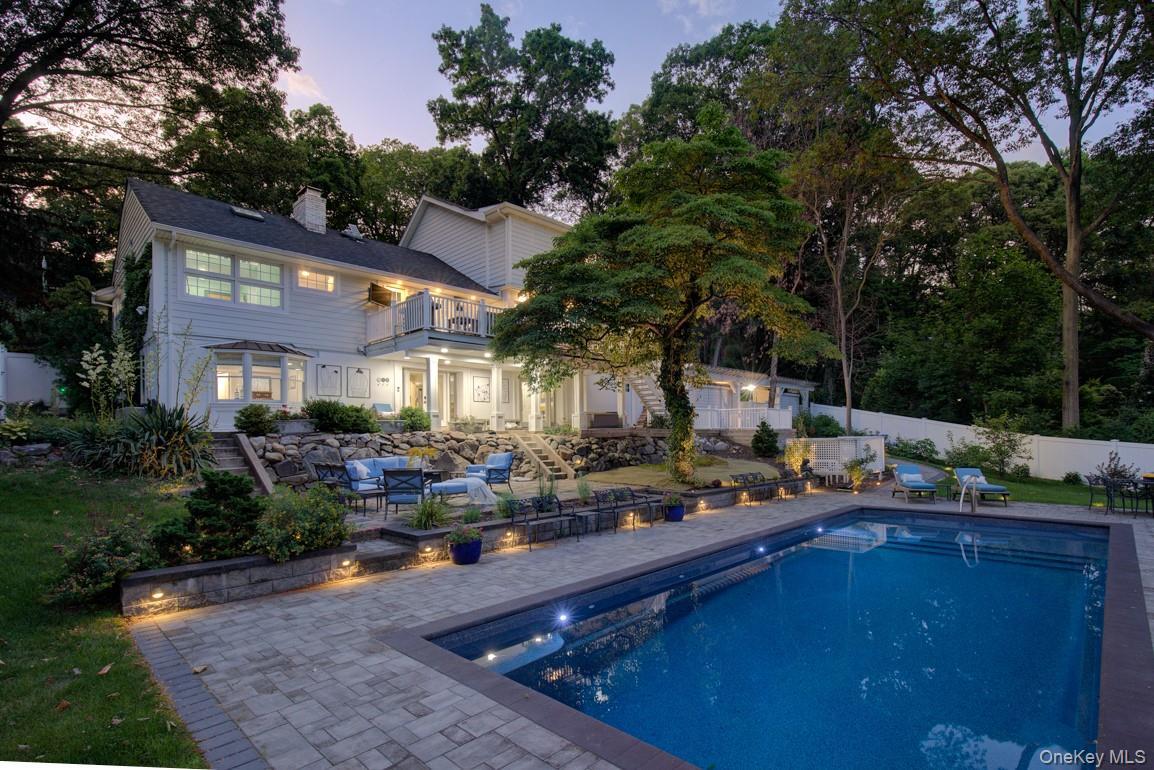 Single Family Spring Hollow Suffolk County, NY 11721, MLS-852872-47