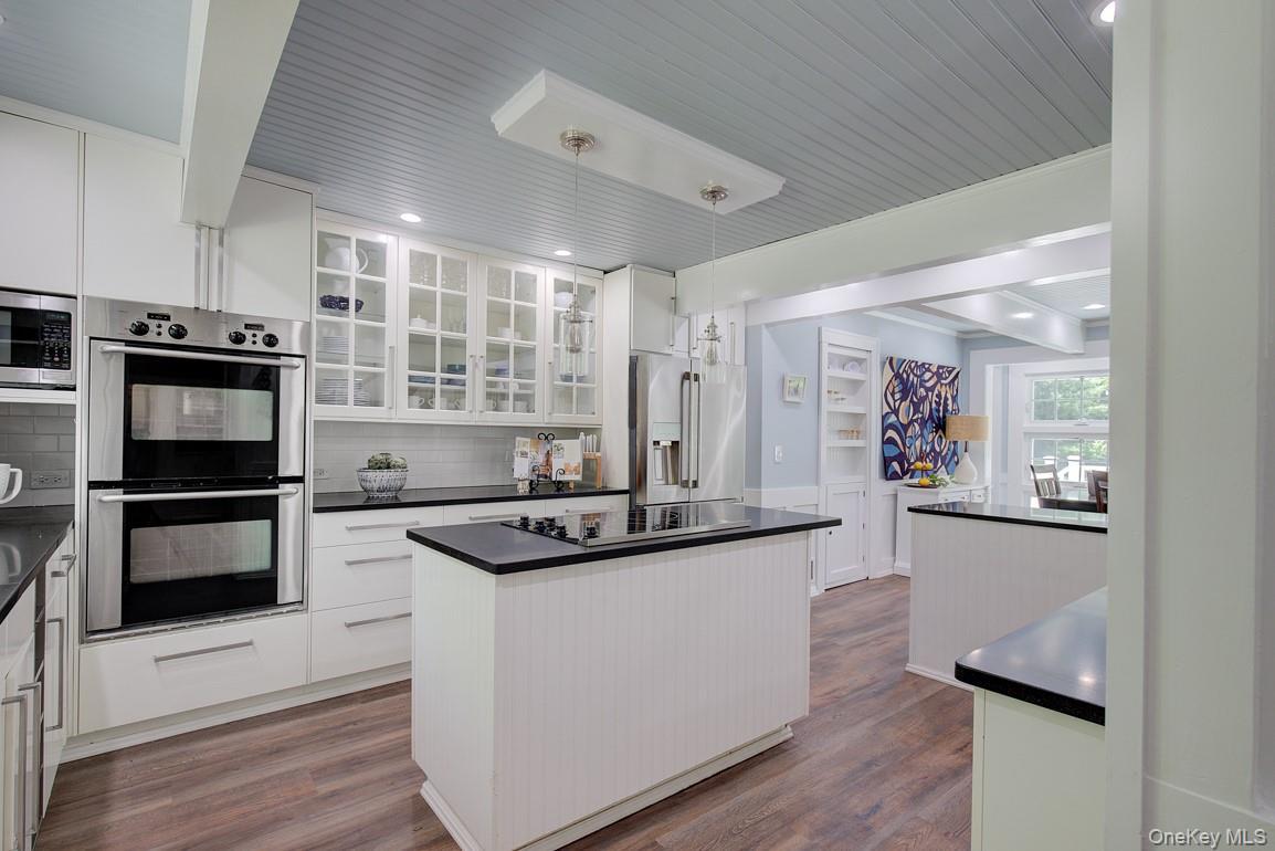 Single Family Spring Hollow Suffolk County, NY 11721, MLS-852872-9