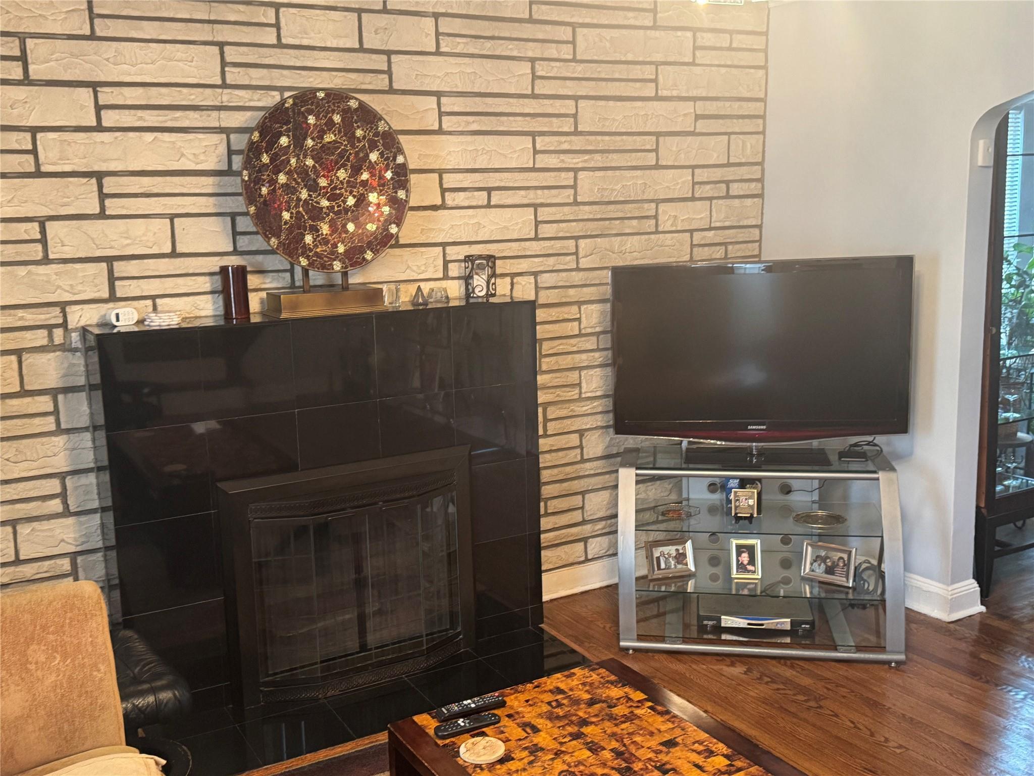 Single Family 178th  Queens, NY 11433, MLS-852882-9