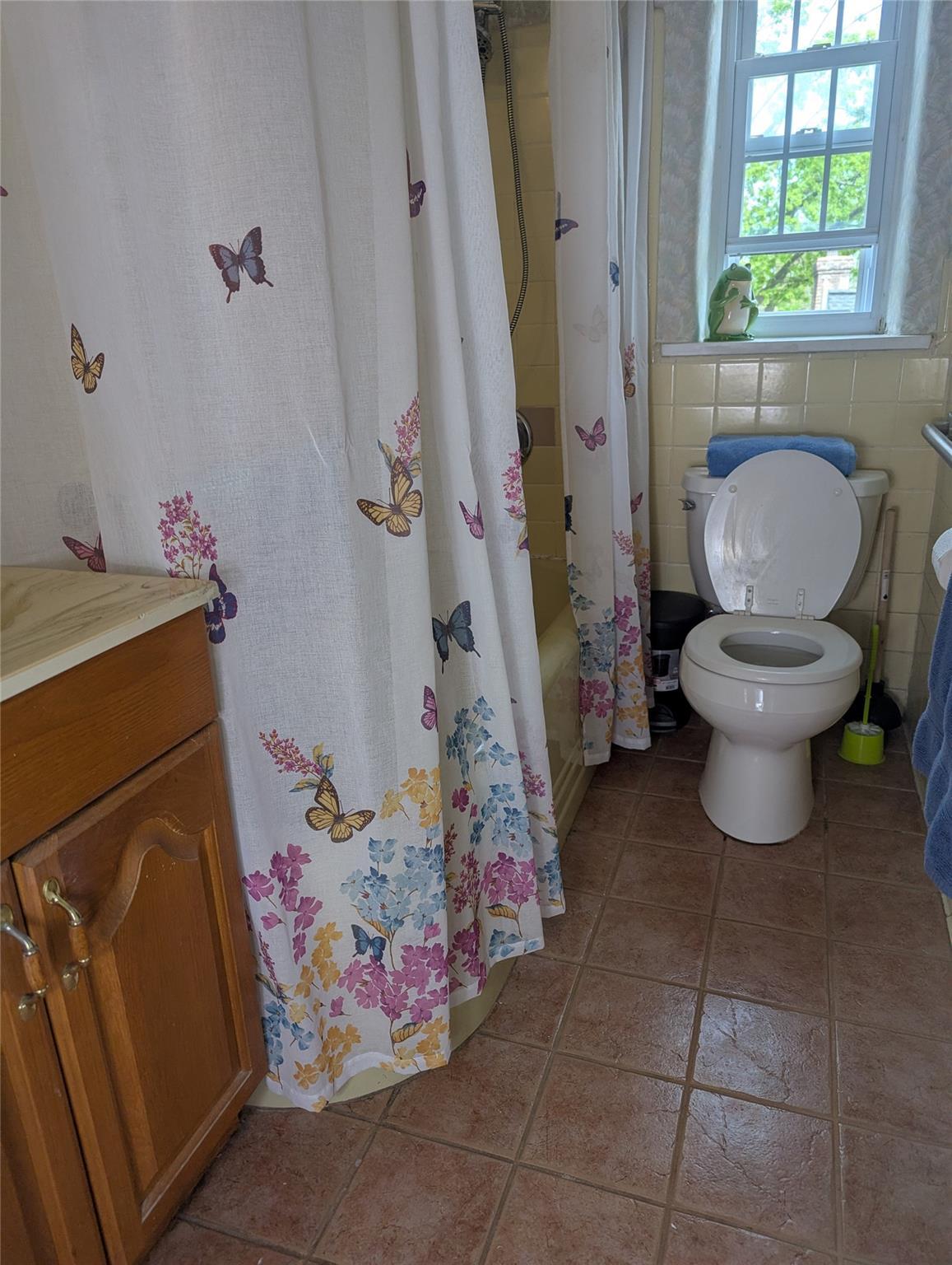 Single Family Regent  Westchester County, NY 10710, MLS-852890-11