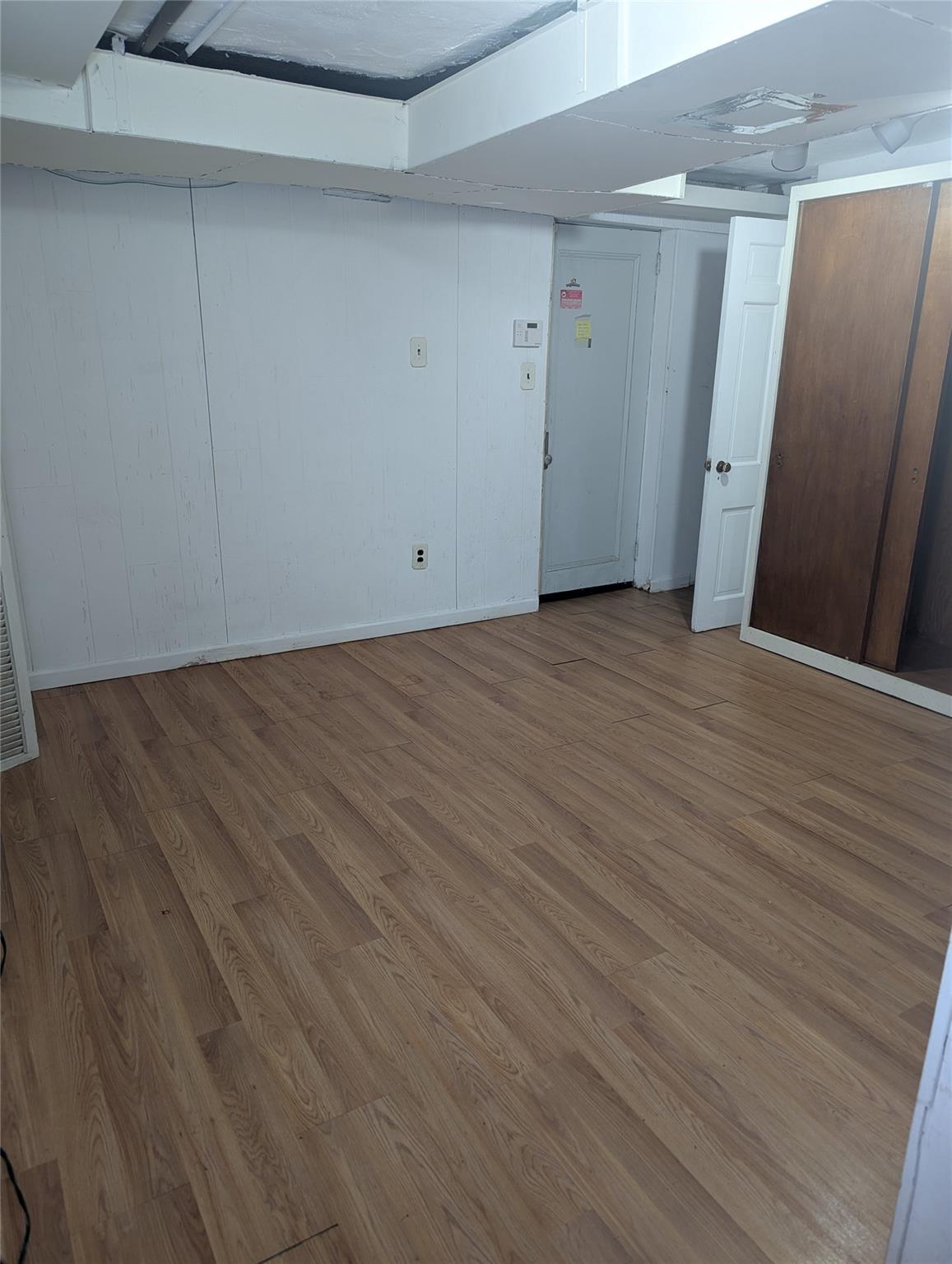 Single Family Regent  Westchester County, NY 10710, MLS-852890-16