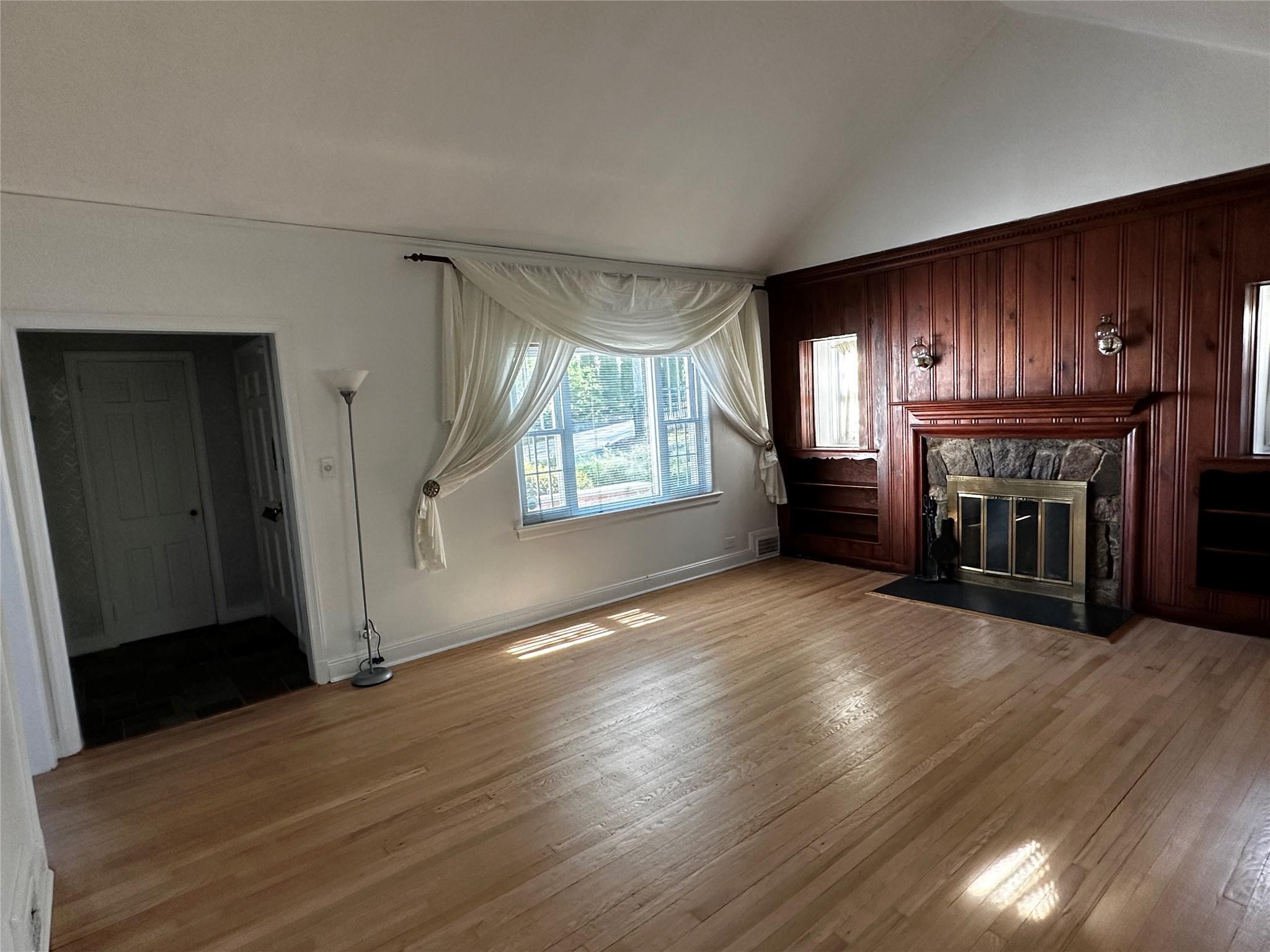 Single Family Regent  Westchester County, NY 10710, MLS-852890-39