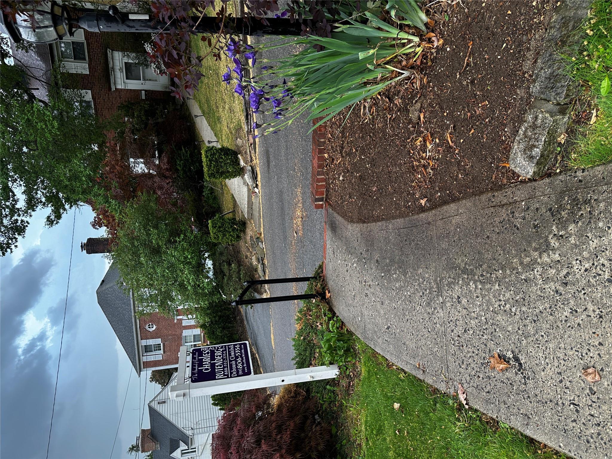 Single Family Regent  Westchester County, NY 10710, MLS-852890-43