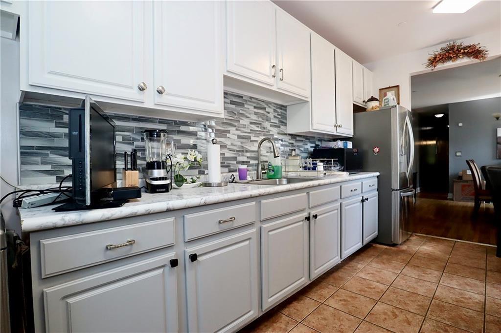 Coop Park  Brooklyn, NY 11216, MLS-852918-13