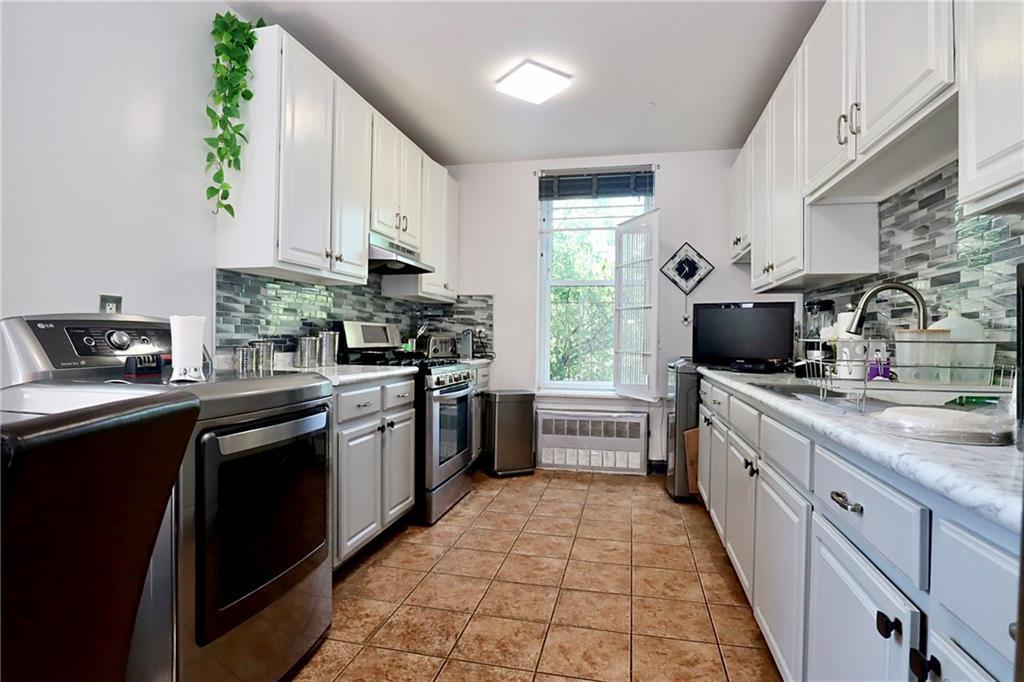 Coop Park  Brooklyn, NY 11216, MLS-852918-9