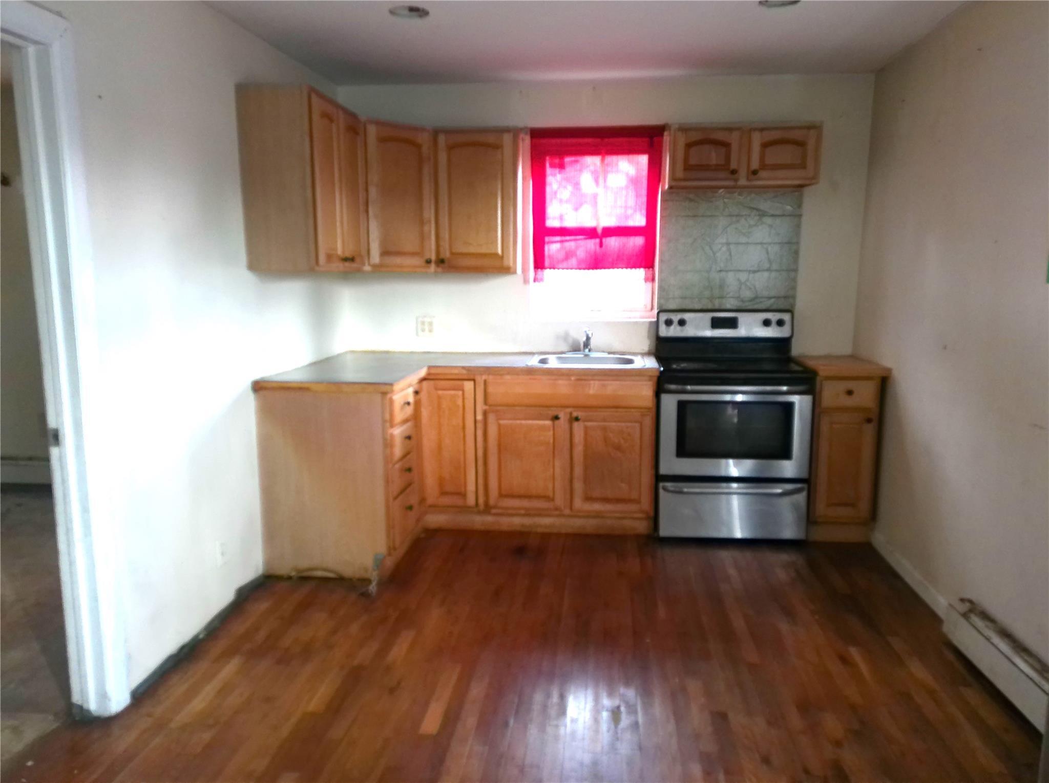 Single Family 147  Queens, NY 11434, MLS-852929-10