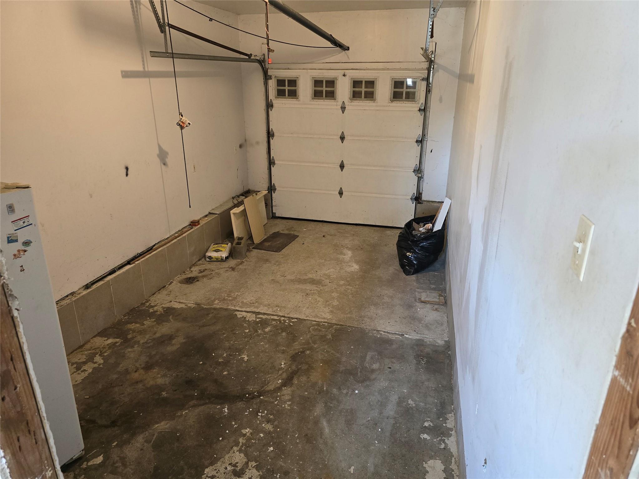 Single Family Brefni  Suffolk County, NY 11701, MLS-852932-6