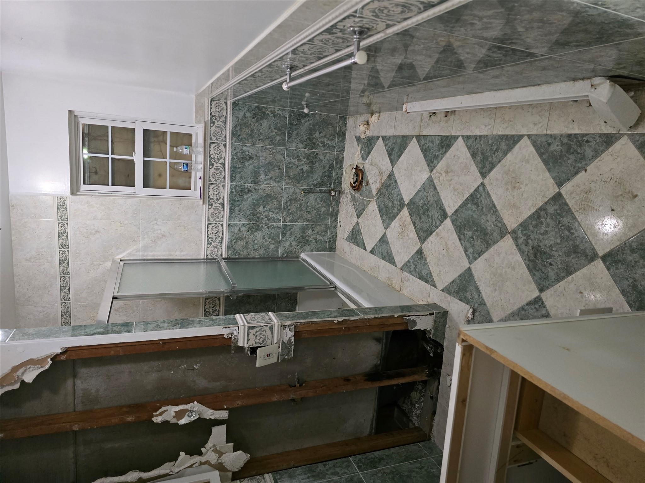 Single Family Brefni  Suffolk County, NY 11701, MLS-852932-9