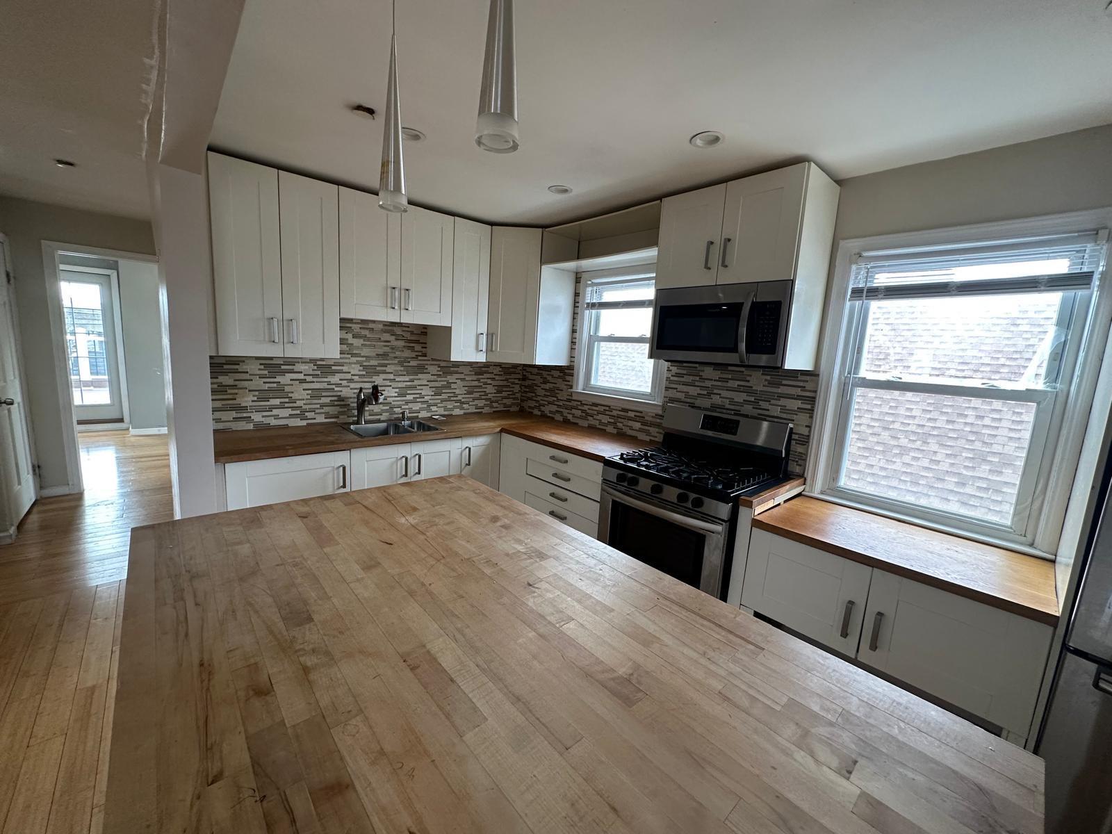 Apartment Beach Channel Drive  Queens, NY 11692, MLS-852938-6