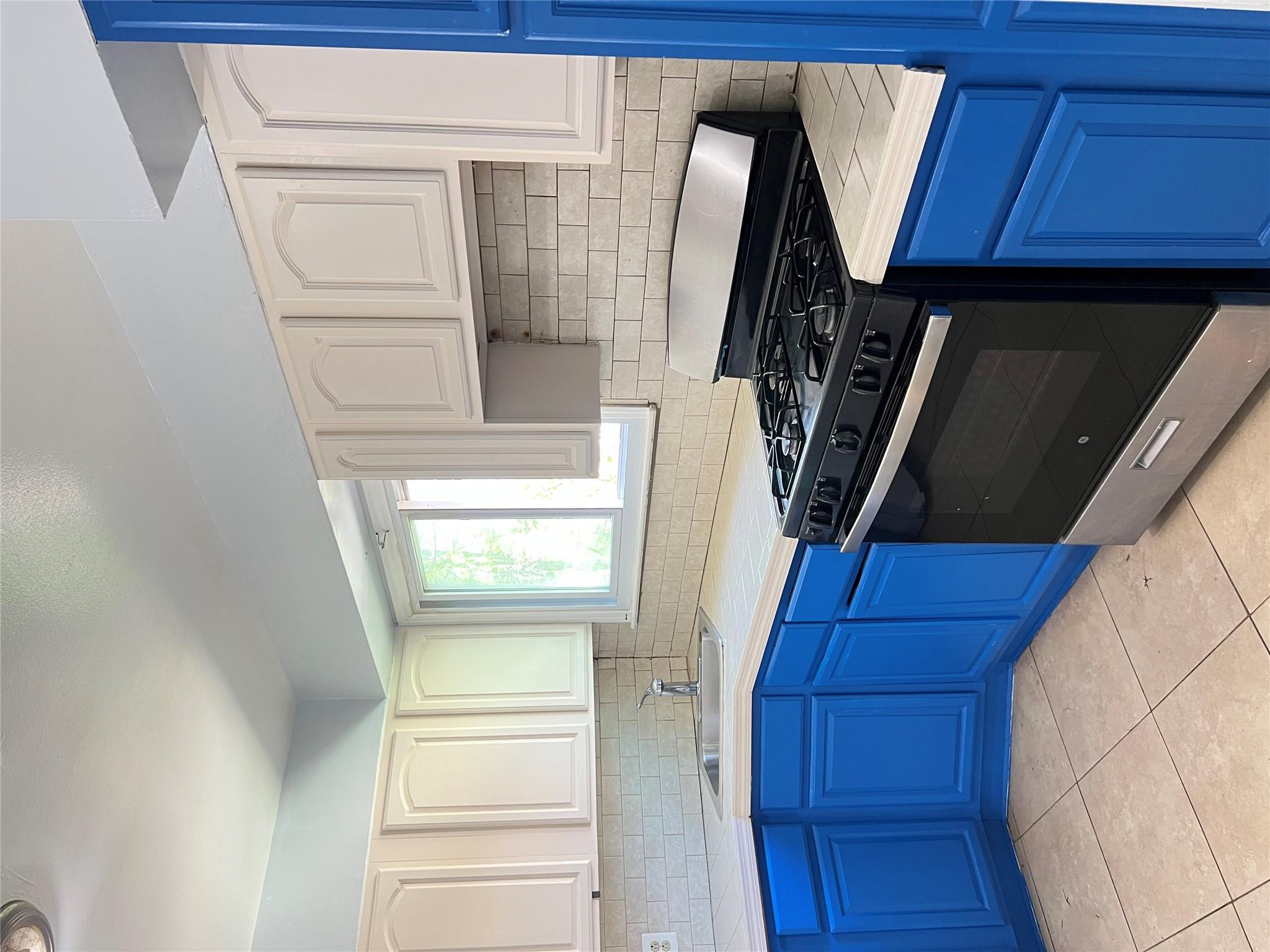 Single Family 112  Queens, NY 11429, MLS-852951-15