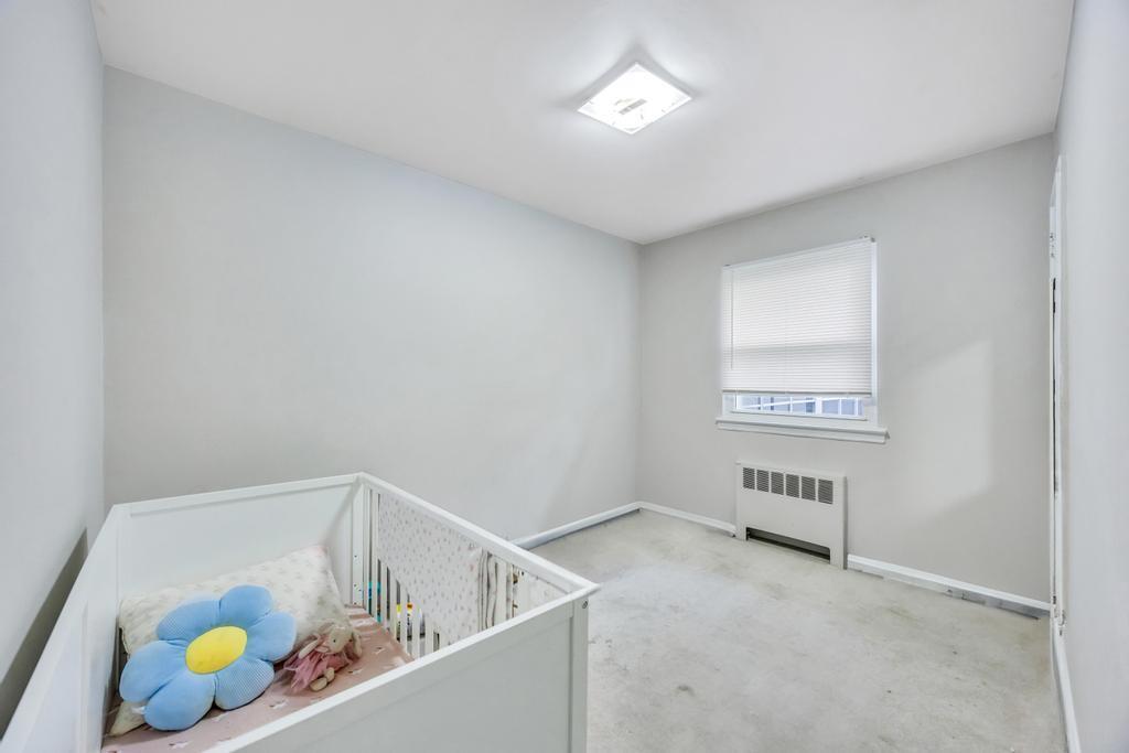Single Family Saddle Rock  Nassau County, NY 11581, MLS-852952-20