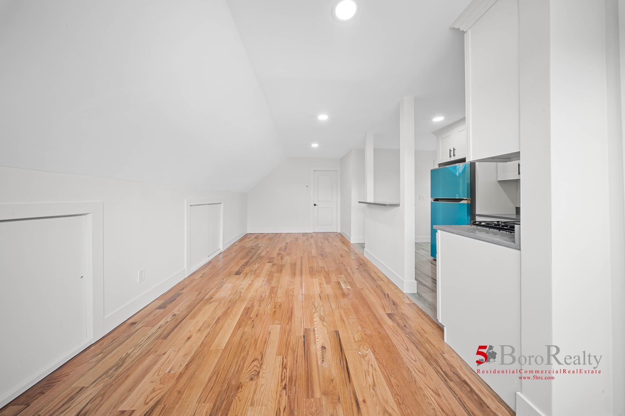 Single Family 249th  Queens, NY 11422, MLS-852965-18