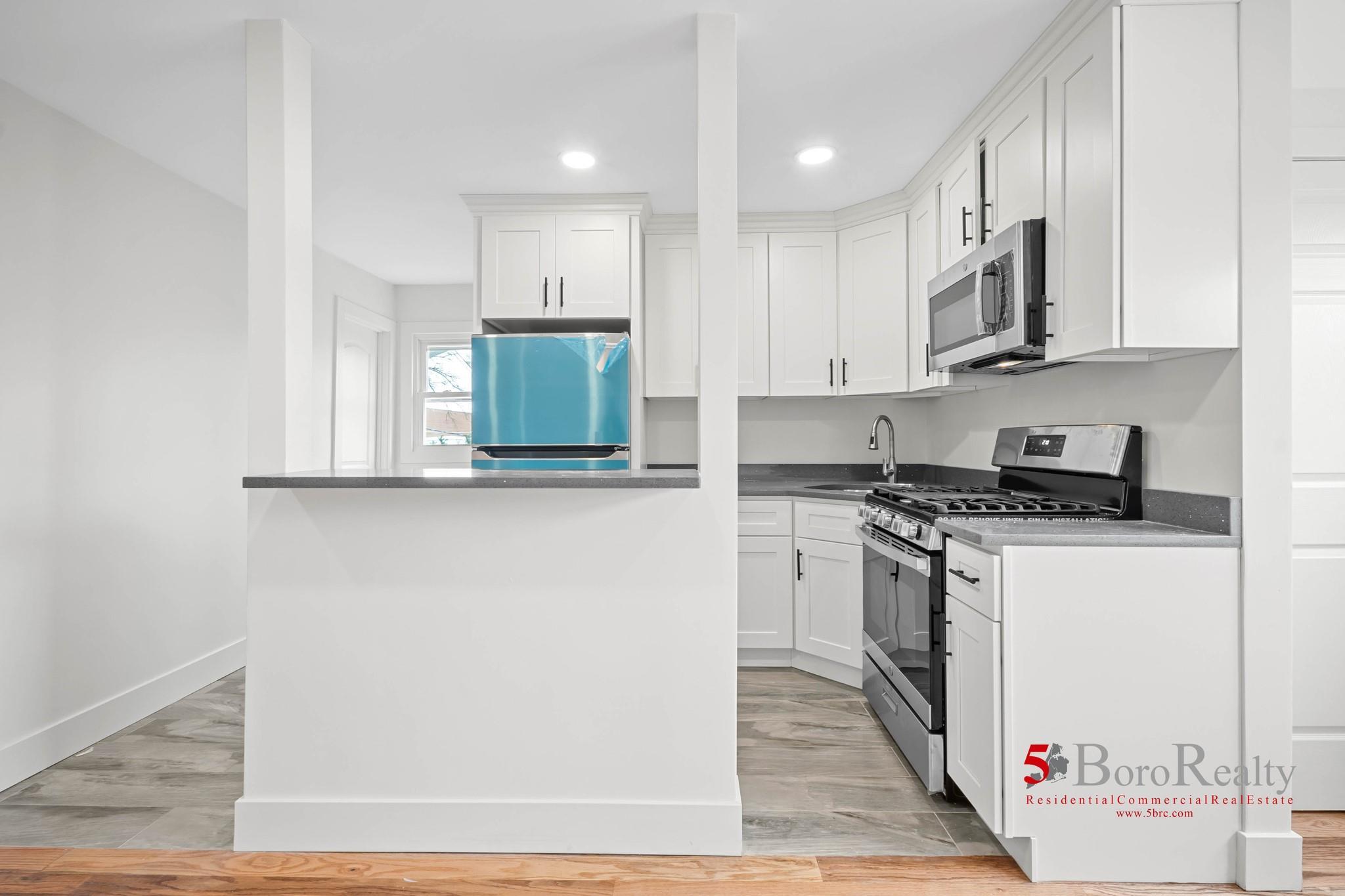 Single Family 249th  Queens, NY 11422, MLS-852965-21
