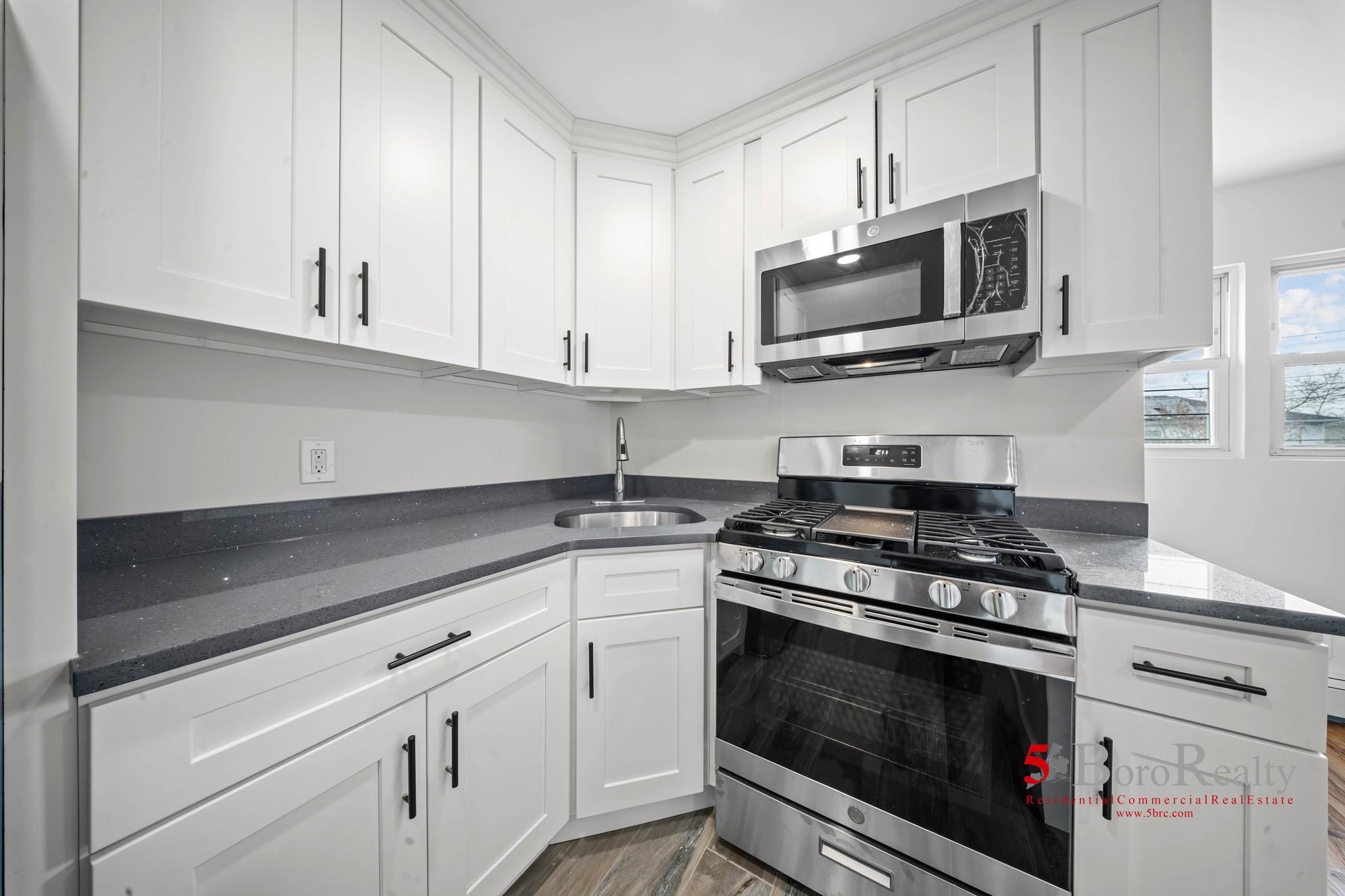 Single Family 249th  Queens, NY 11422, MLS-852965-23