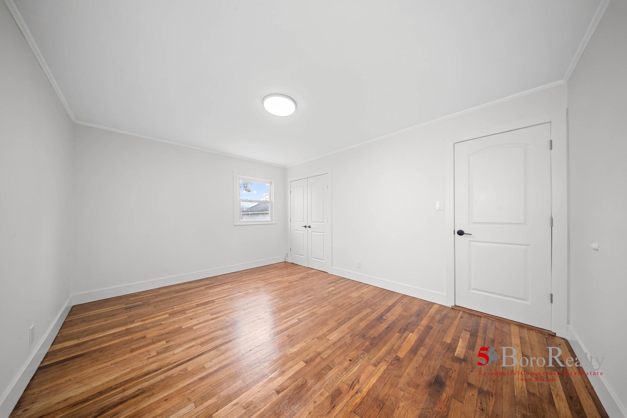Single Family 249th  Queens, NY 11422, MLS-852965-27