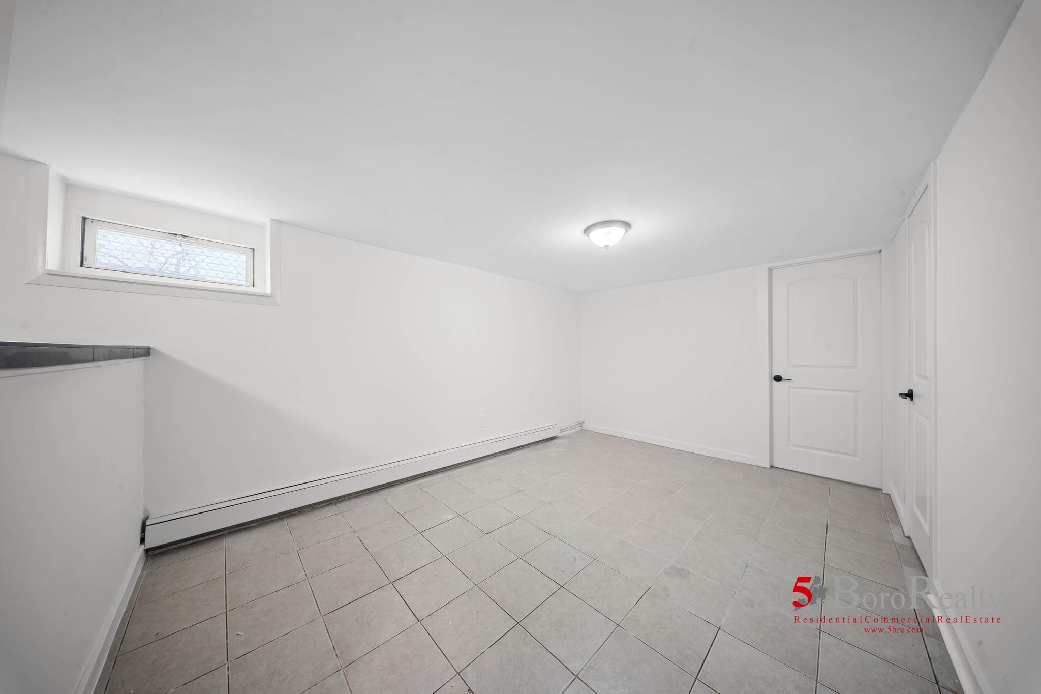 Single Family 249th  Queens, NY 11422, MLS-852965-32