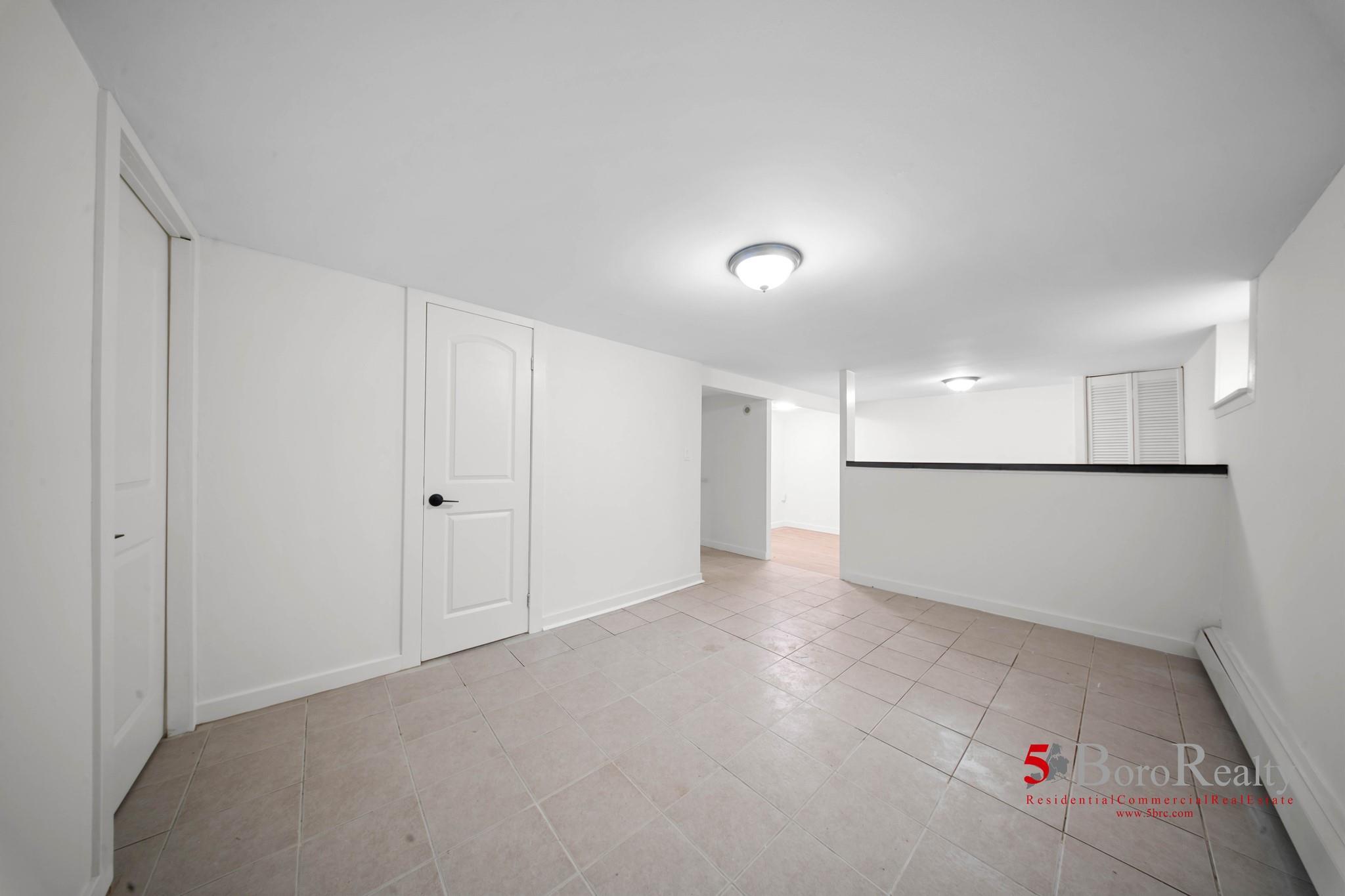 Single Family 249th  Queens, NY 11422, MLS-852965-36