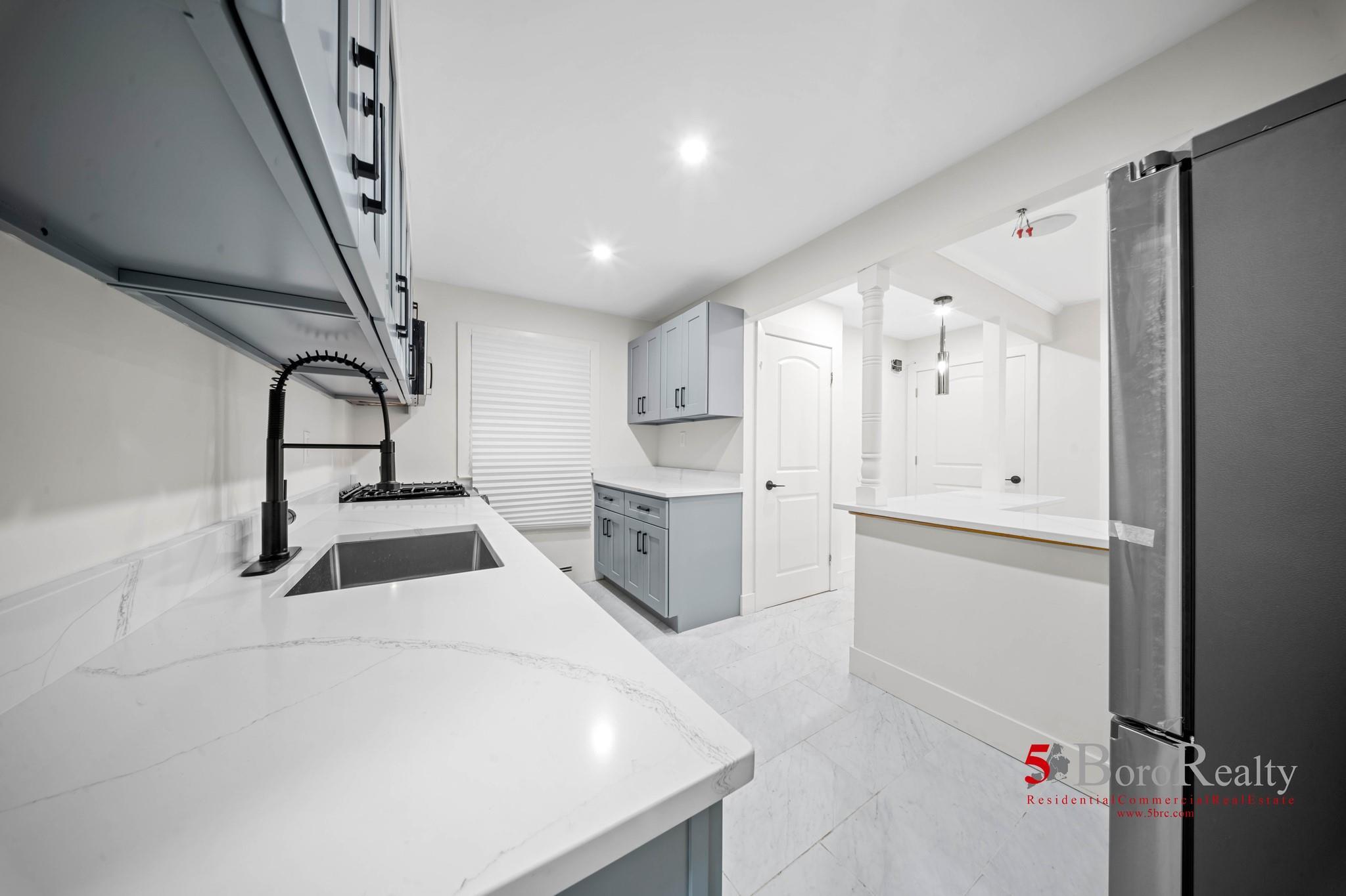 Single Family 249th  Queens, NY 11422, MLS-852965-9