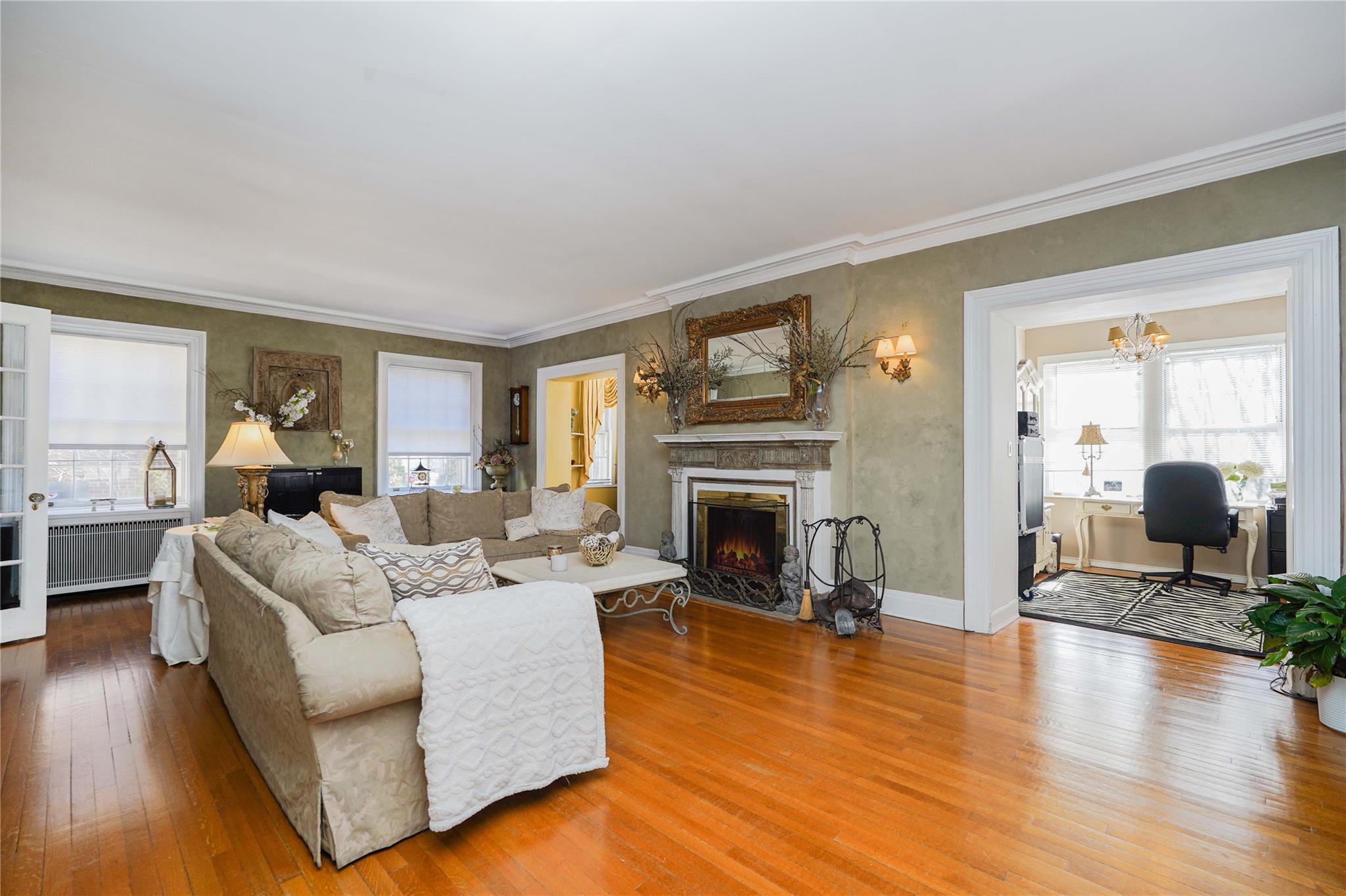 Single Family Forest  Staten Island, NY 10304, MLS-852971-14